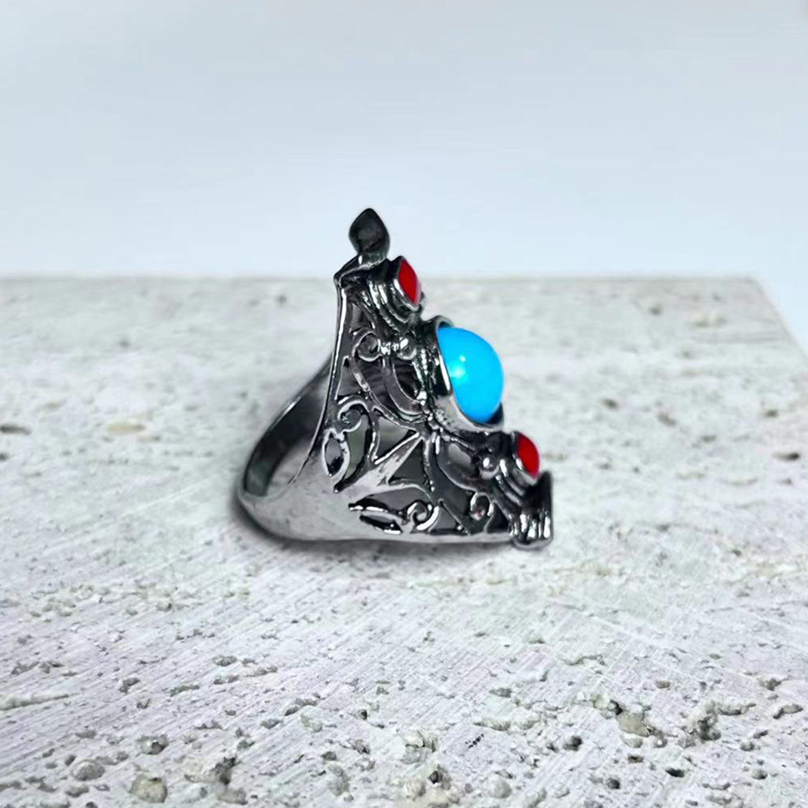 Imagen de Bohemia No Ajustable Anillos Plata Antigua Rojo & Azul Imitación de gema Óvalo 1 Unidad