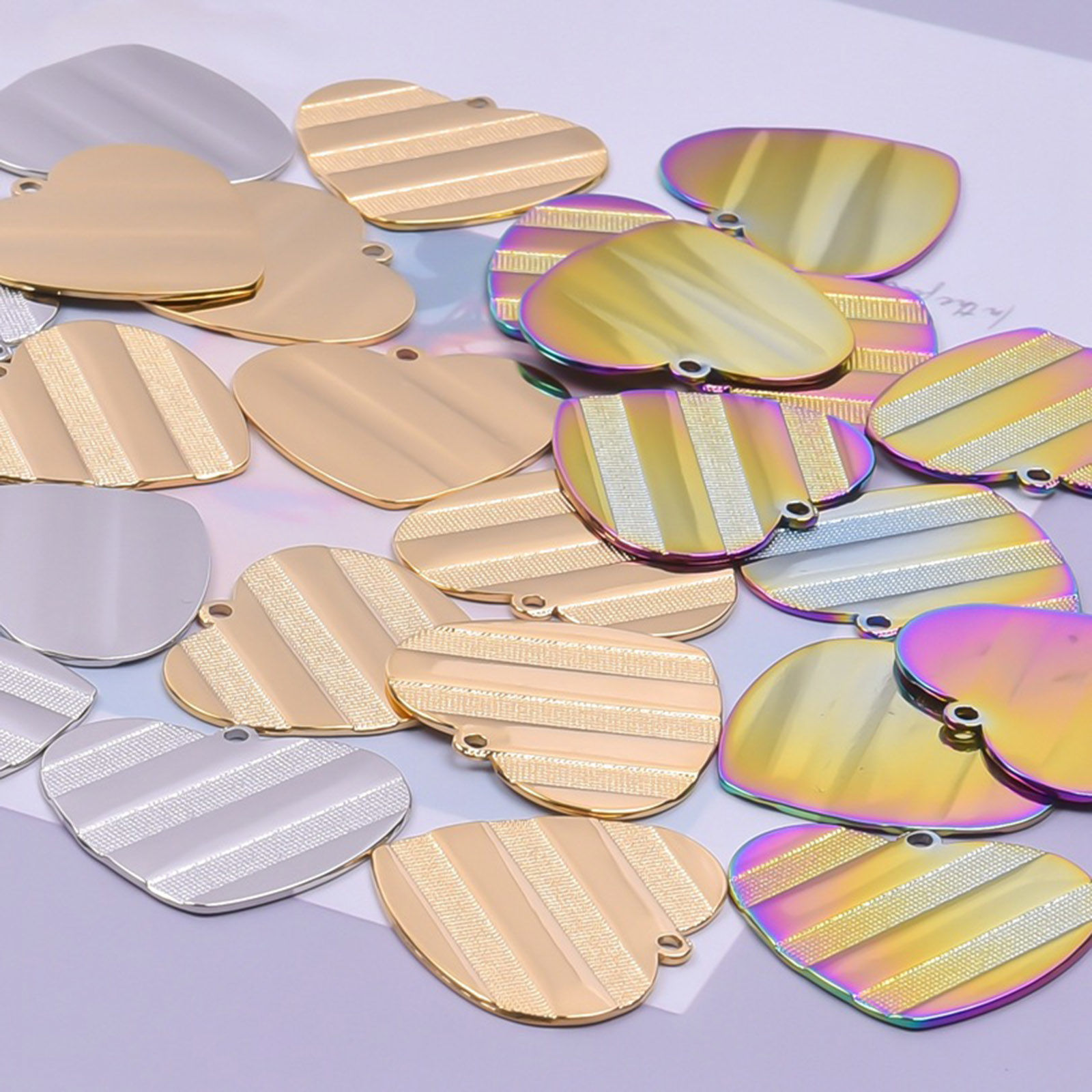 Picture of 304 Stainless Steel Charms Multicolor Heart Texture 25mm x 27mm