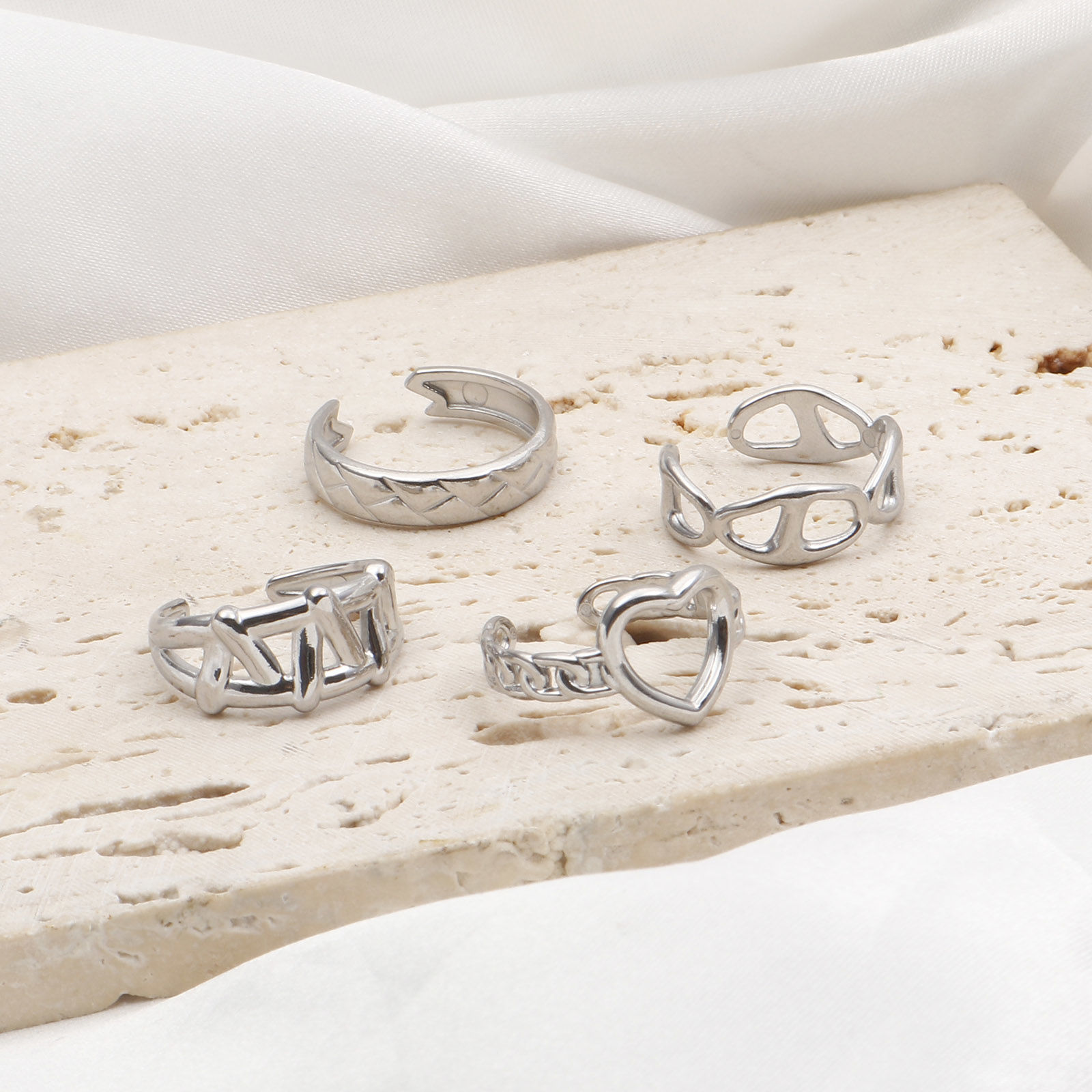 Picture of 304 Stainless Steel Stylish Open Rings Silver Tone Heart
