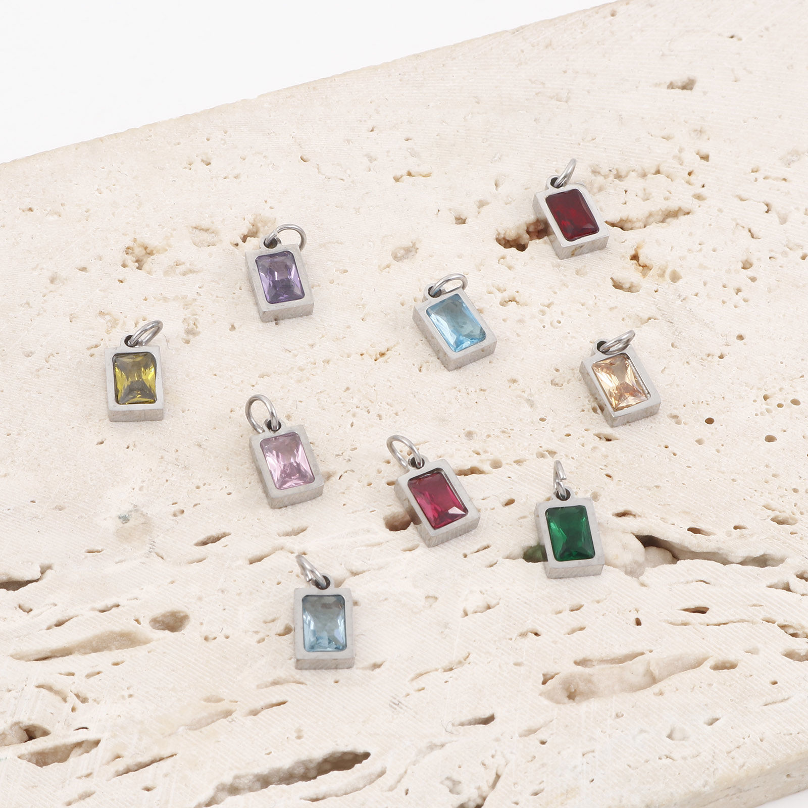 Immagine di 304 Acciaio Inossidabile Charms Rettangolo Tono Argento Multicolore Cubic Zirconiae 13mm x 6mm, 1 Pz