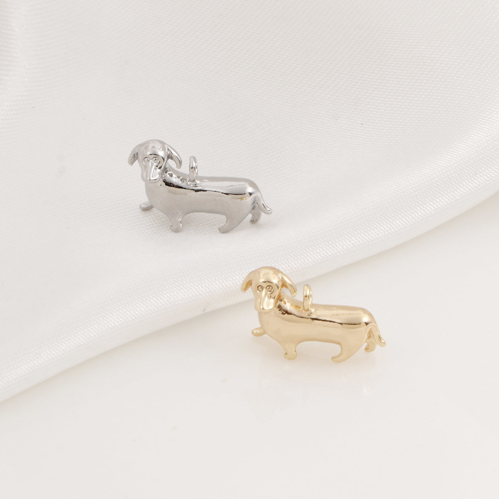 Picture of Brass Charms Real Gold Plated Dachshund Animal 3D 14mm x 10mm