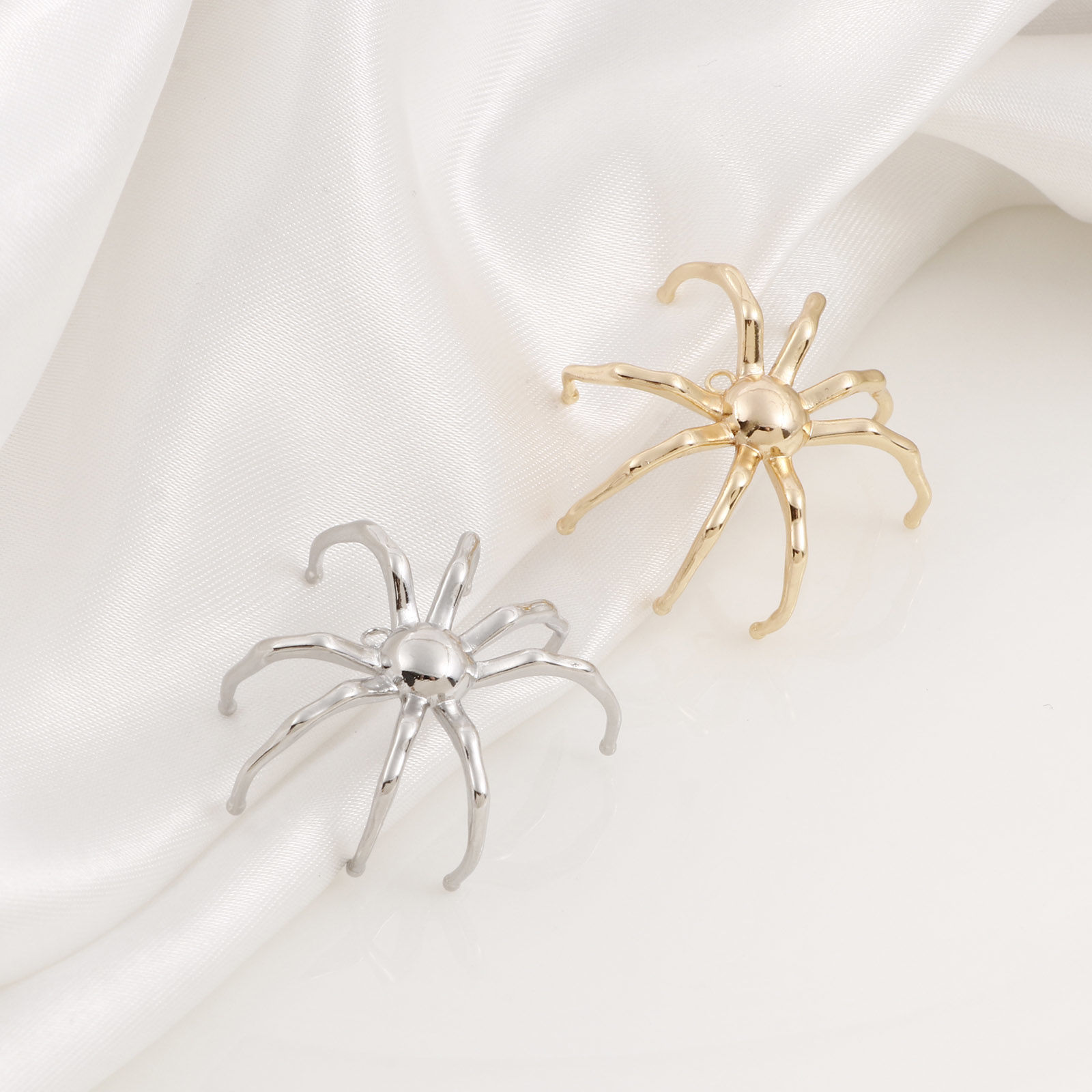 Picture of Brass Insect Charms Real Gold Plated Halloween Spider Animal 3D 3cm x 2.7cm