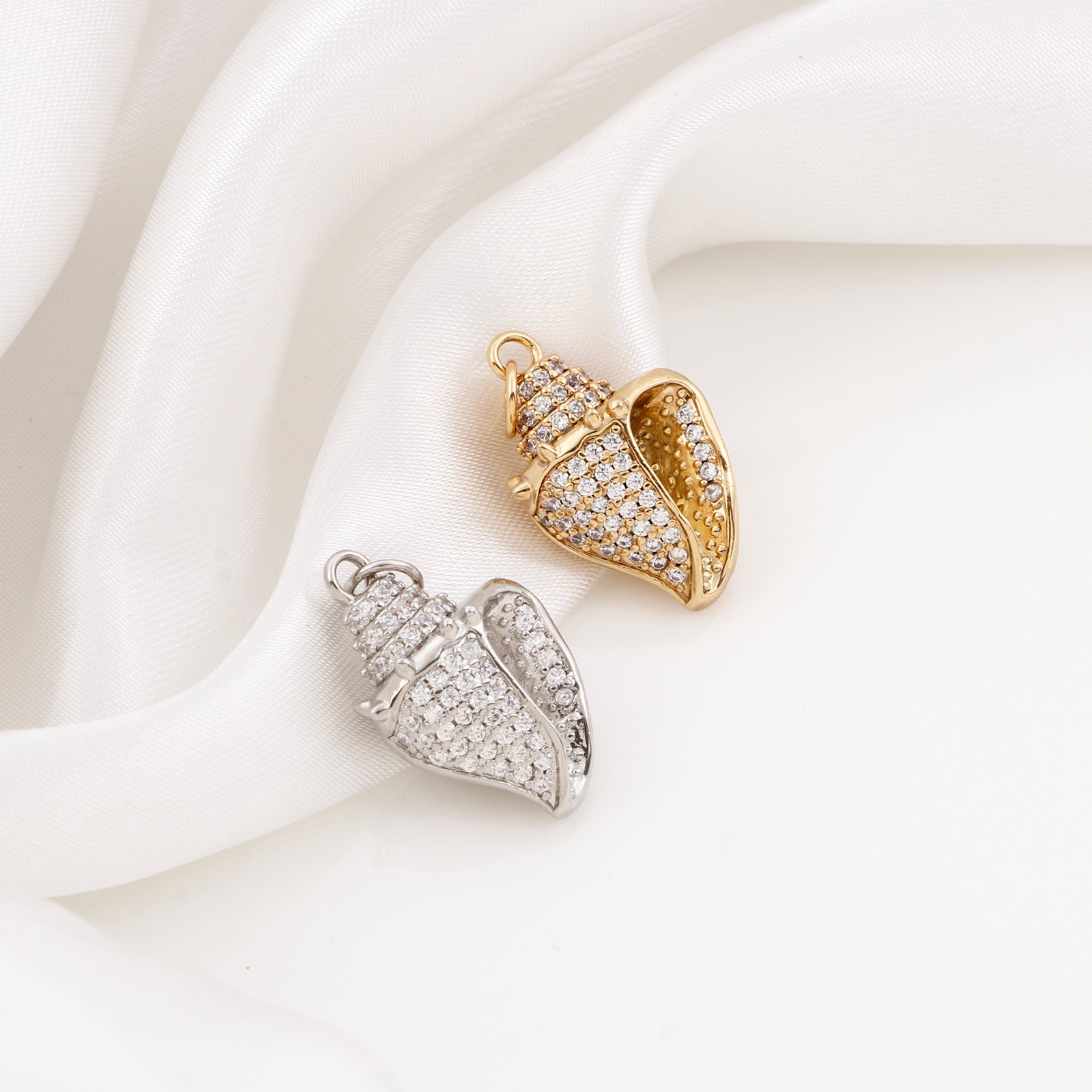 Picture of Brass Micro Pave Charms Multicolor Conch/ Sea Snail Shell 3D Clear Cubic Zirconia 25.5mm x 14mm