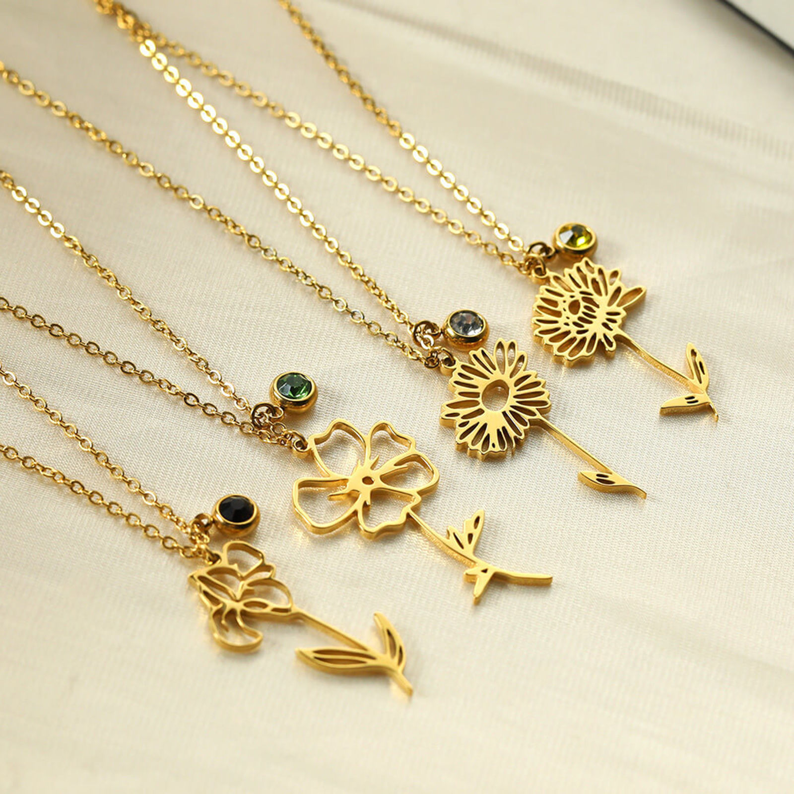 Imagen de 304 Acero Inoxidable Flor del Mes de Nacimiento Rollo Cadena Collares 18k Chapado en Oro Hueco 38cm longitud, 1 Unidad