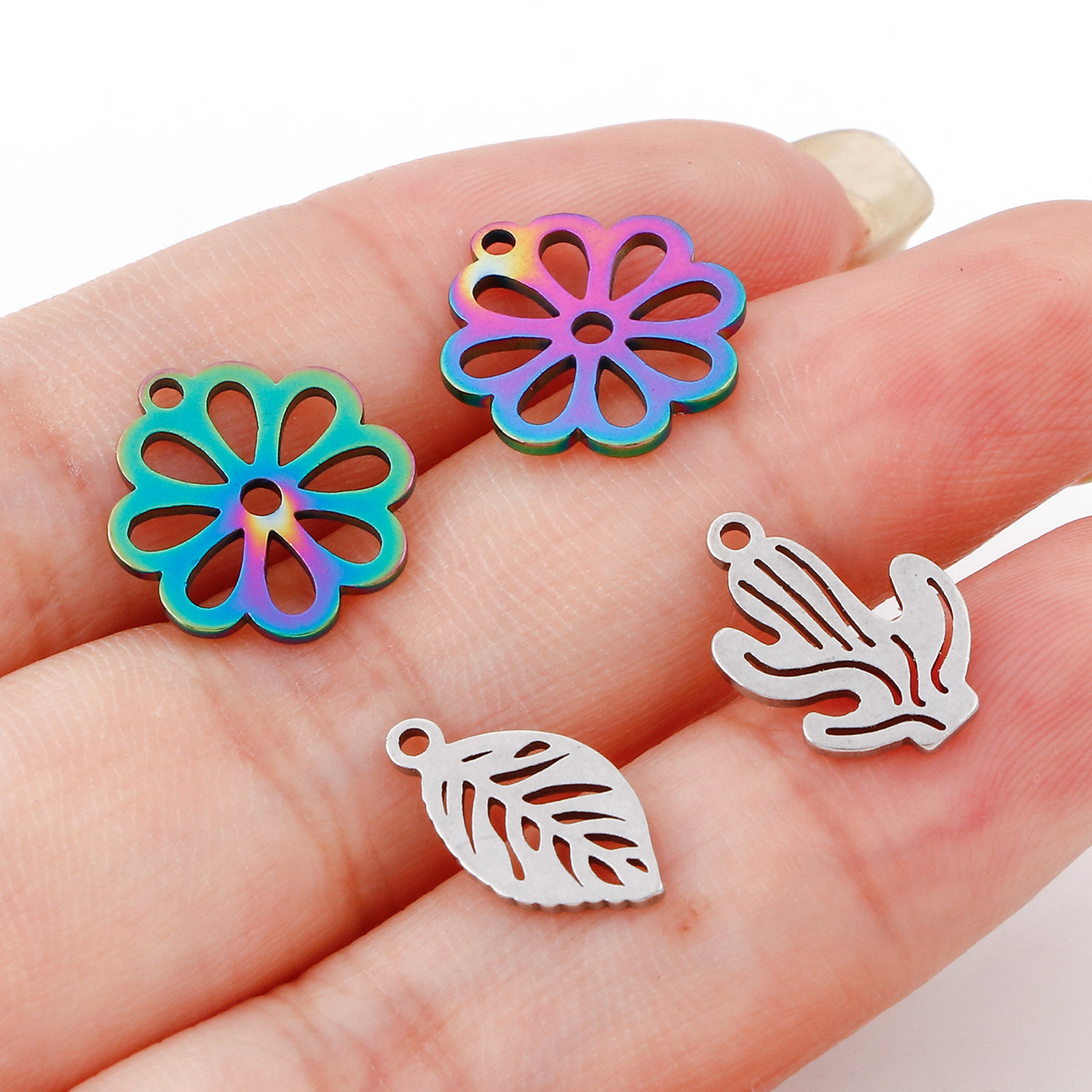 201ステンレス鋼 チャーム 透かし 10 個 の画像