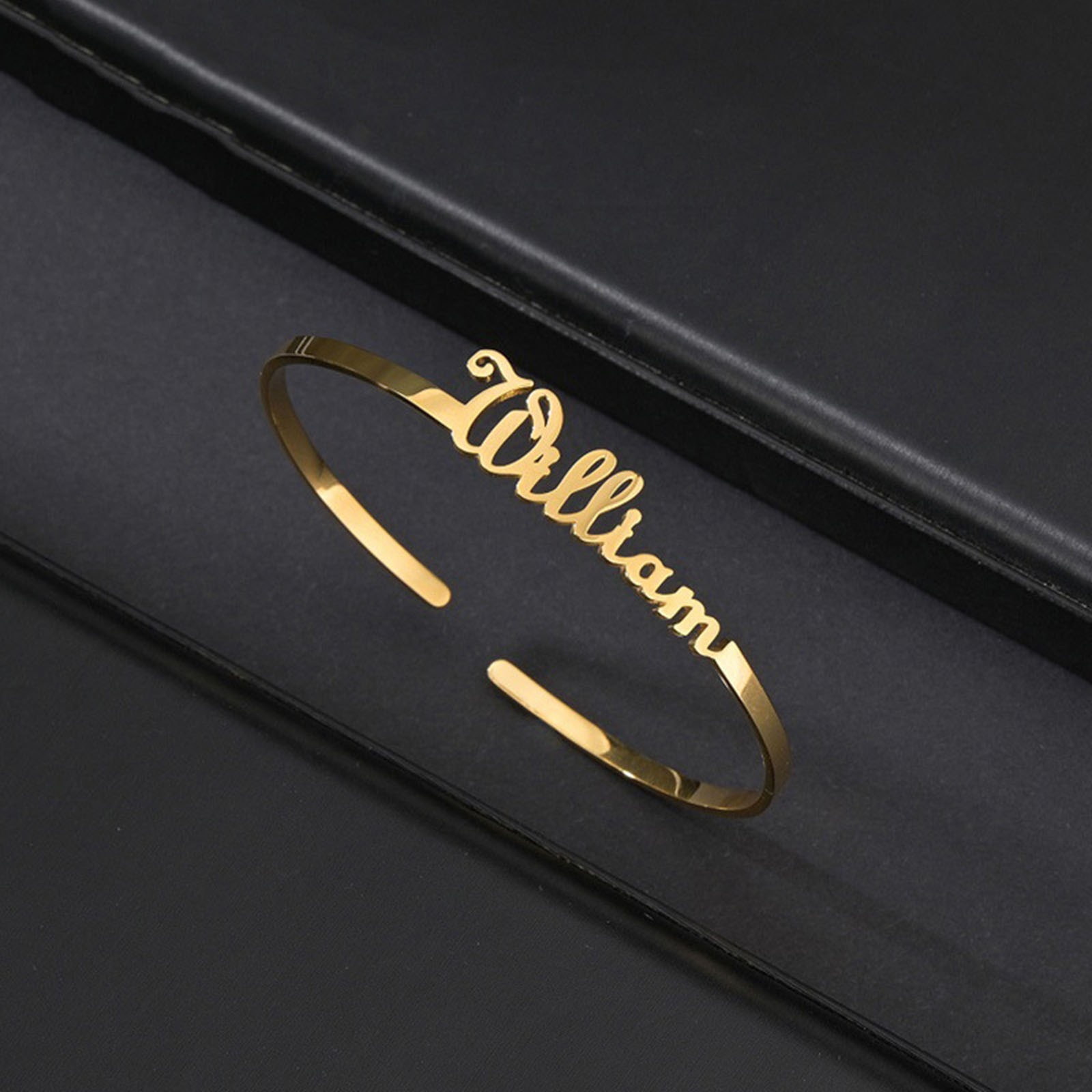 Bild von 304 Edelstahl Personalisierte Namensarmbänder, personalisierter Buchstaben-Charm-Anhänger 1 Stück