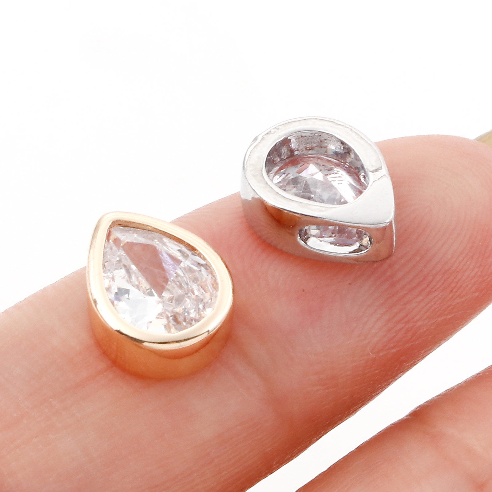 Picture of Brass Charms Real Gold Plated Drop Clear Cubic Zirconia 10mm x 8mm