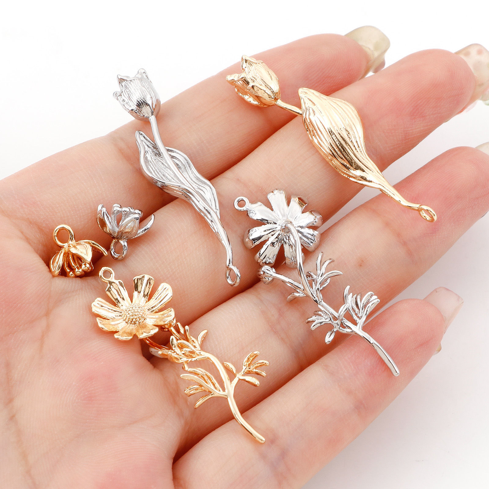 Picture of Brass Pendants Real Gold Plated Flower Leaves 3D