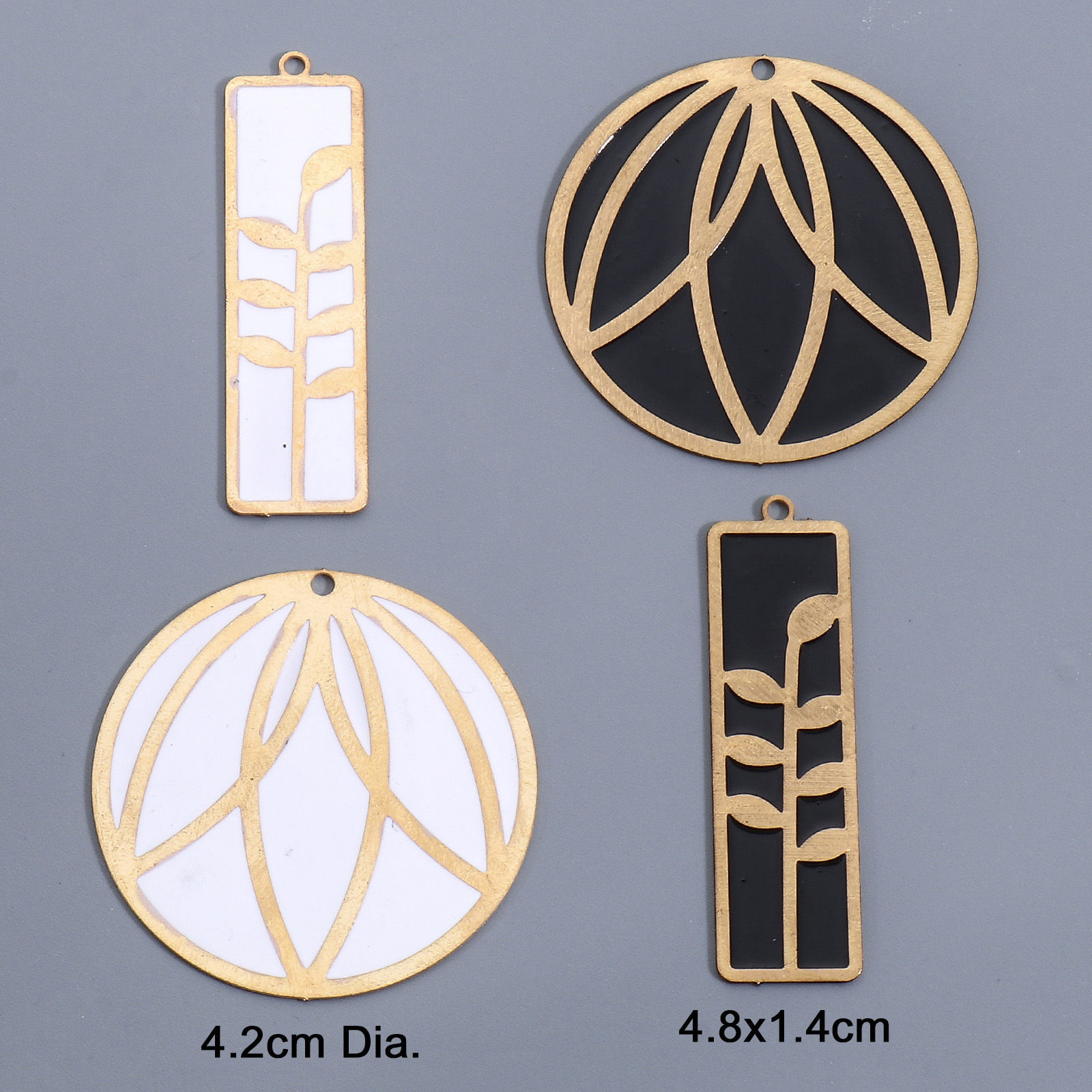 Picture of Iron Based Alloy Pendants Gold Plated Enamel