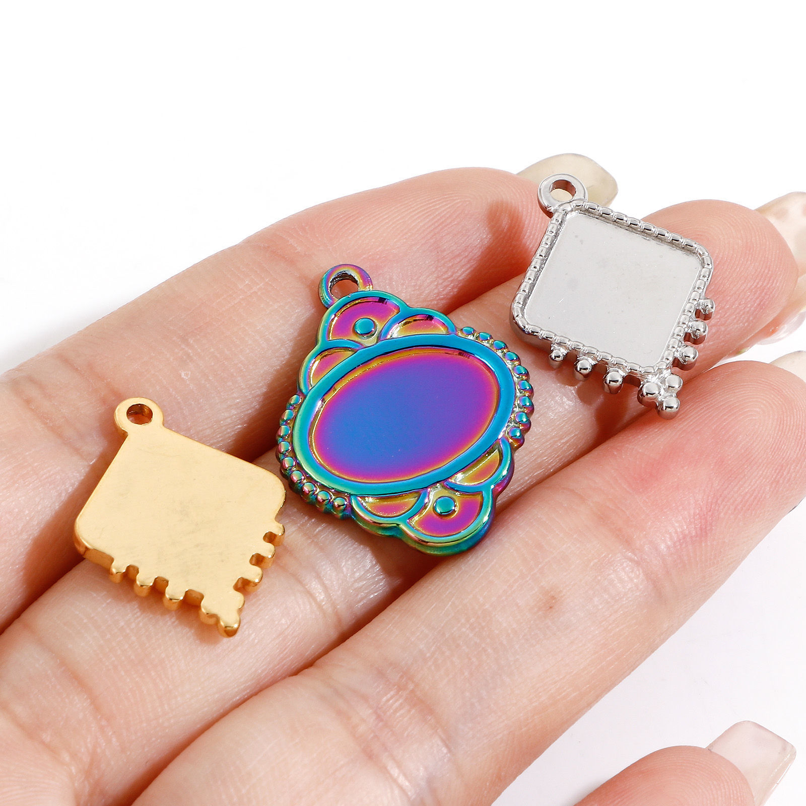 Изображение Экологически чистое вакуумное покрытие 304 Нержавеющая Сталь Подвески геометрический Разноцветный Основы для Кабошонов 3 ШТ