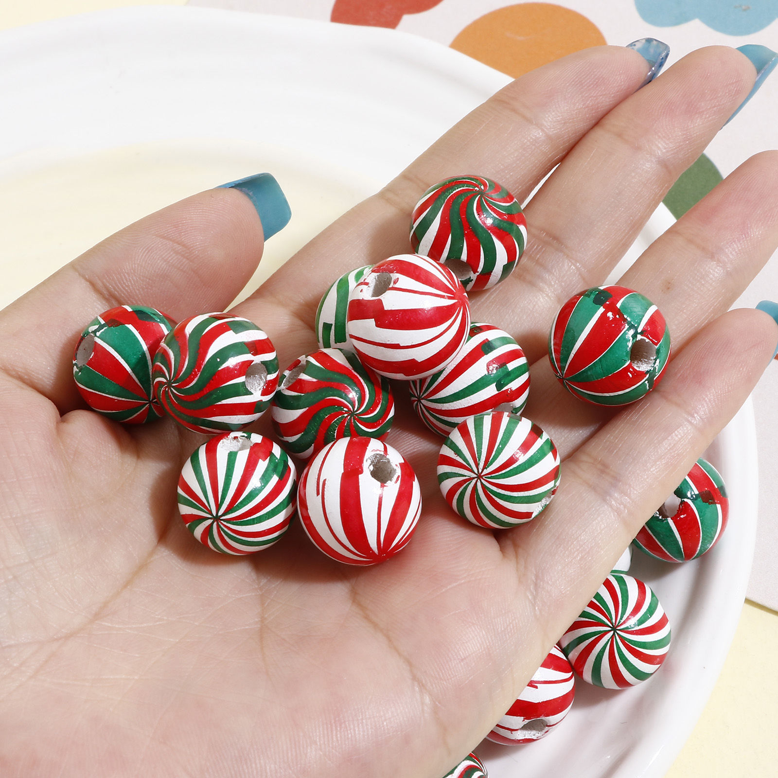 Изображение Деревянные Рождество Бисер для изготовления ювелирных украшений "Сделай сам Круглые, Разноцветный Спираль 16мм диаметр, Отверстие:примерно 3.5мм, 20 ШТ