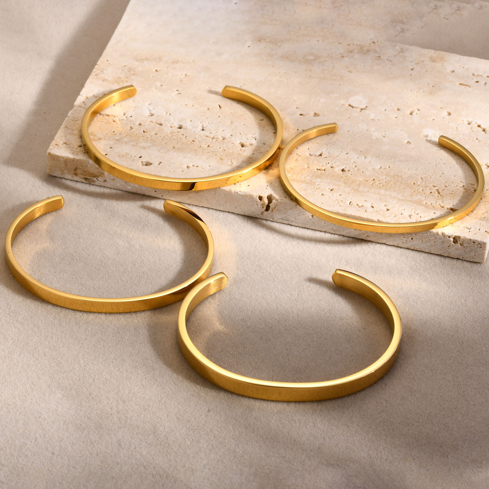 Picture of Eco-friendly Vacuum Plating Stylish Simple 18K Gold Plated 304 Stainless Steel Bangles Bracelets Unisex Party