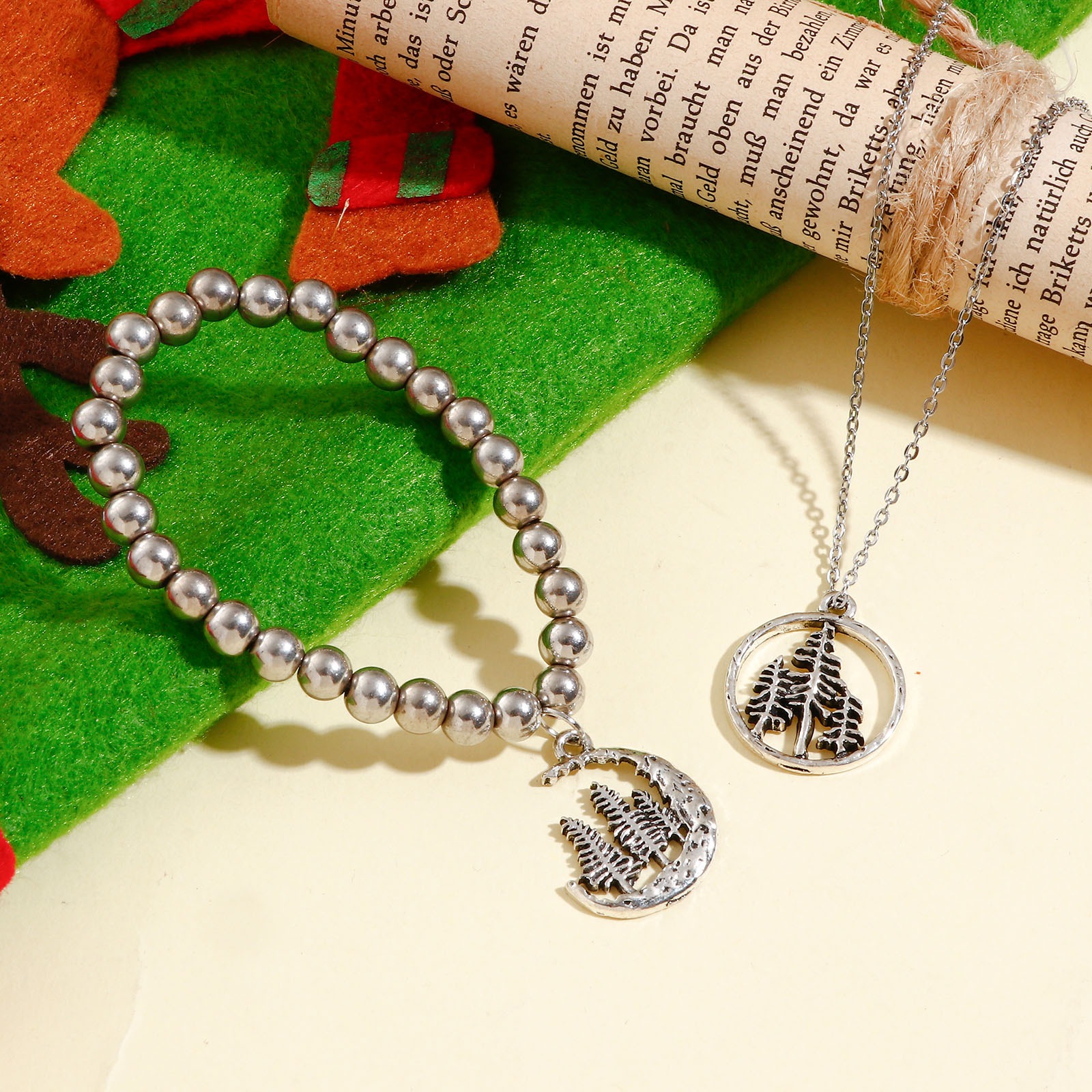 Bild von Zinklegierung Charms Antiksilber Wald 10 Stück