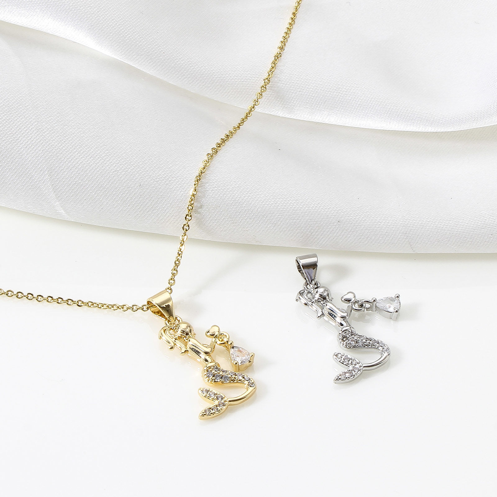 Picture of Brass Fairy Tale Collection Charm Pendant Real Gold Plated Mermaid Micro Pave Clear Cubic Zirconia 26mm x 14mm