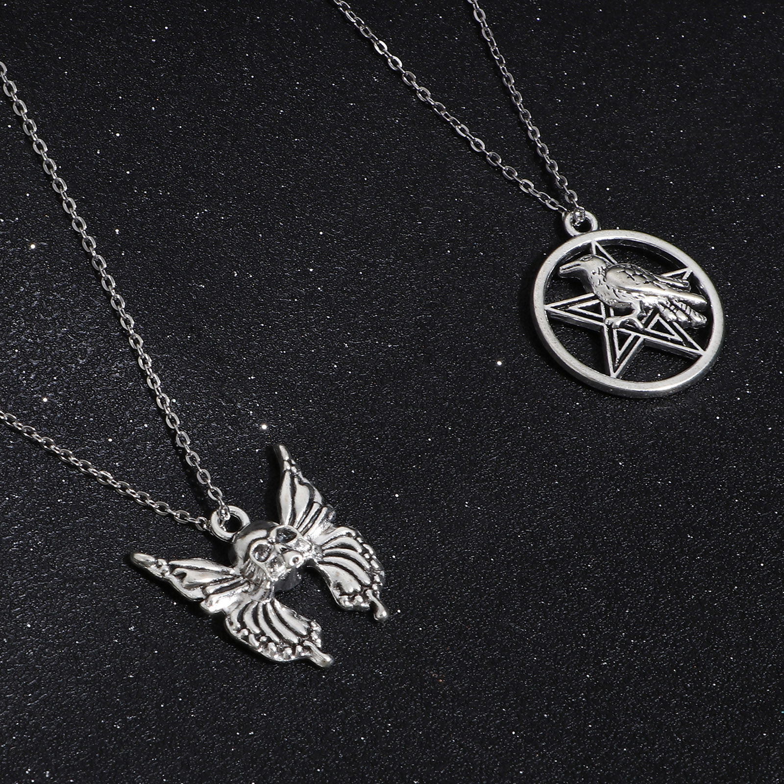 Bild von Zinklegierung Halloween Anhänger Antiksilber Skelett Schädel Keltisch Knoten 20 Stück