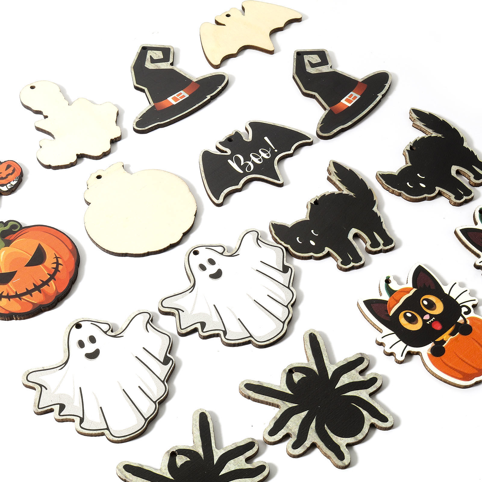 Picture of Natural Wood Halloween Pendants Multicolor