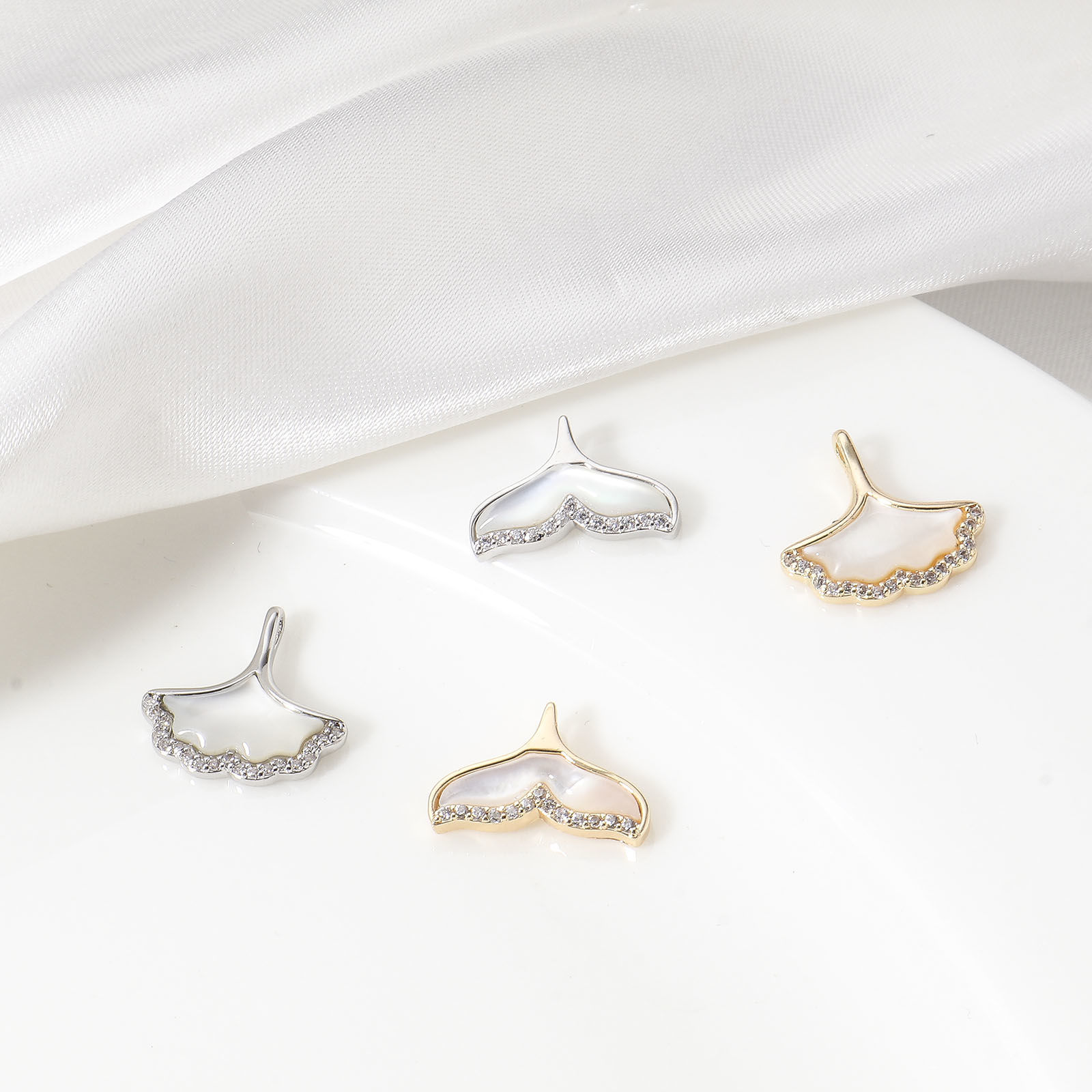 Imagen de Concha + Latón Colgantes Charms Oro Real Chapado 1 Unidad