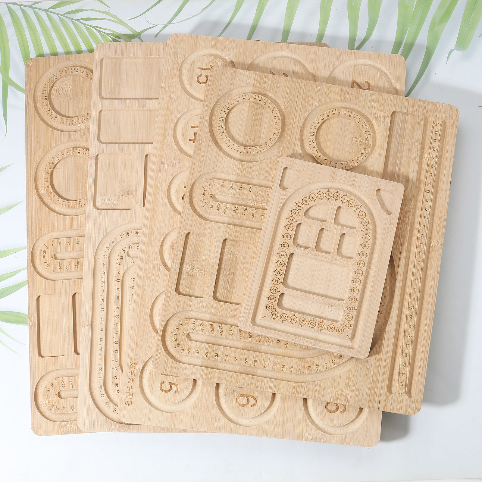 Bild von Bambus Perlentablett für DIY-Armband, Perlendesign, Aufreihzubehör, Bastelbrett Rechteck Naturfarben 1 Stück