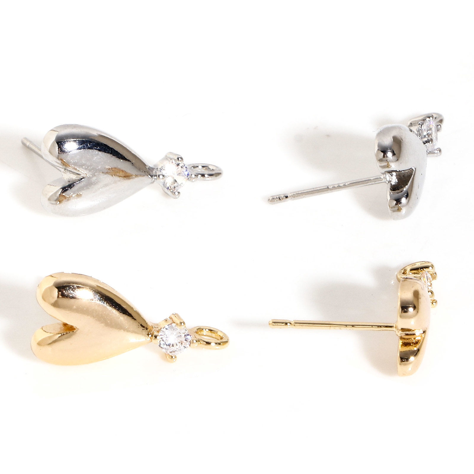 Immagine di Ottone San Valentino Orecchini a Perno Multicolore Cuore Con Loop Trasparente Cubic Zirconiae 2 Pz