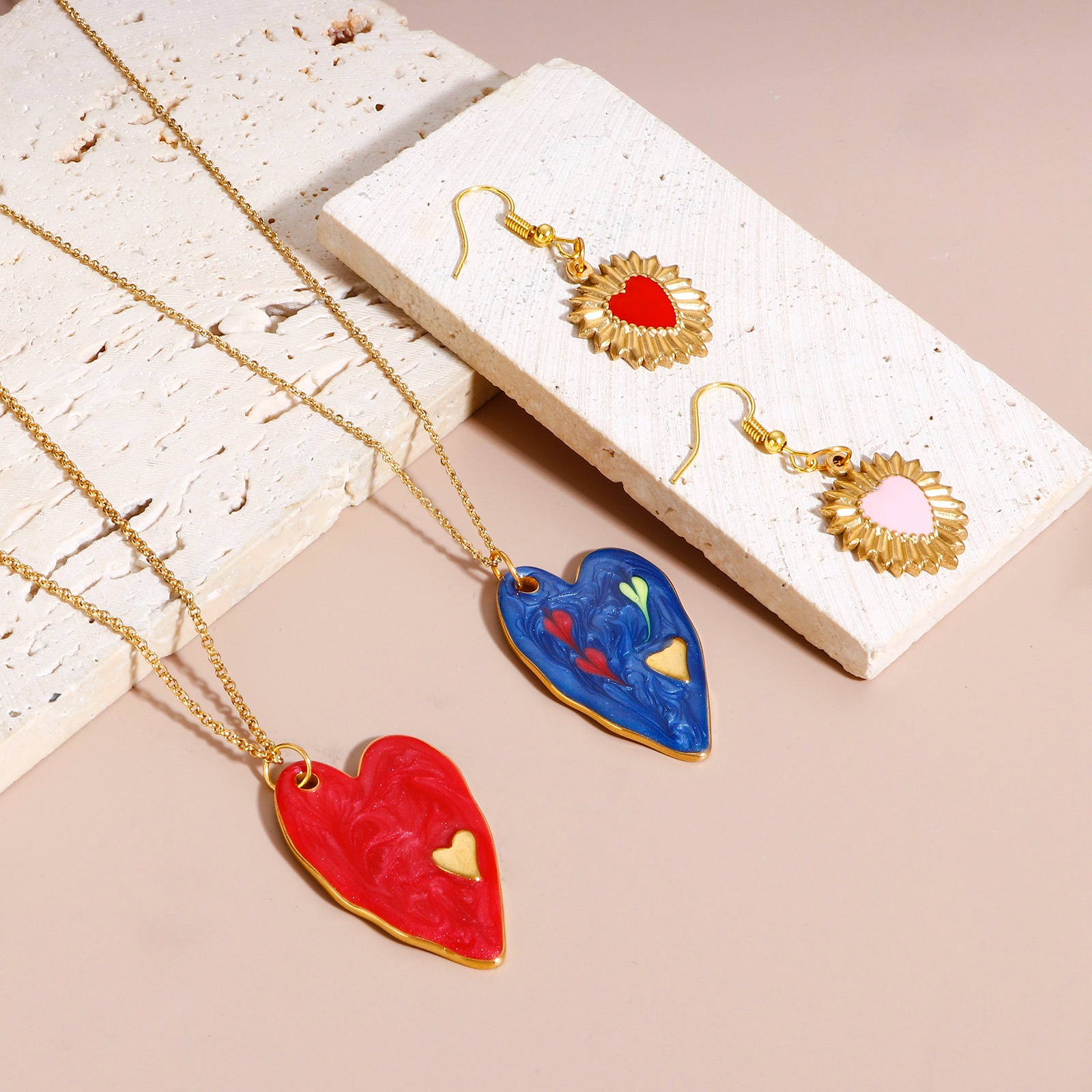 Image de Breloques en 304 Acier Inoxydable La Saint Valentin Cœur Doré Multicolore Œil Mauvais Émail 1 Pièce