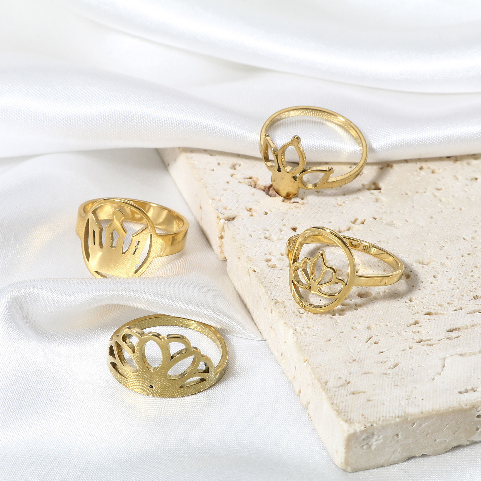 Picture of 304 Stainless Steel Unadjustable Rings Gold Plated Crown