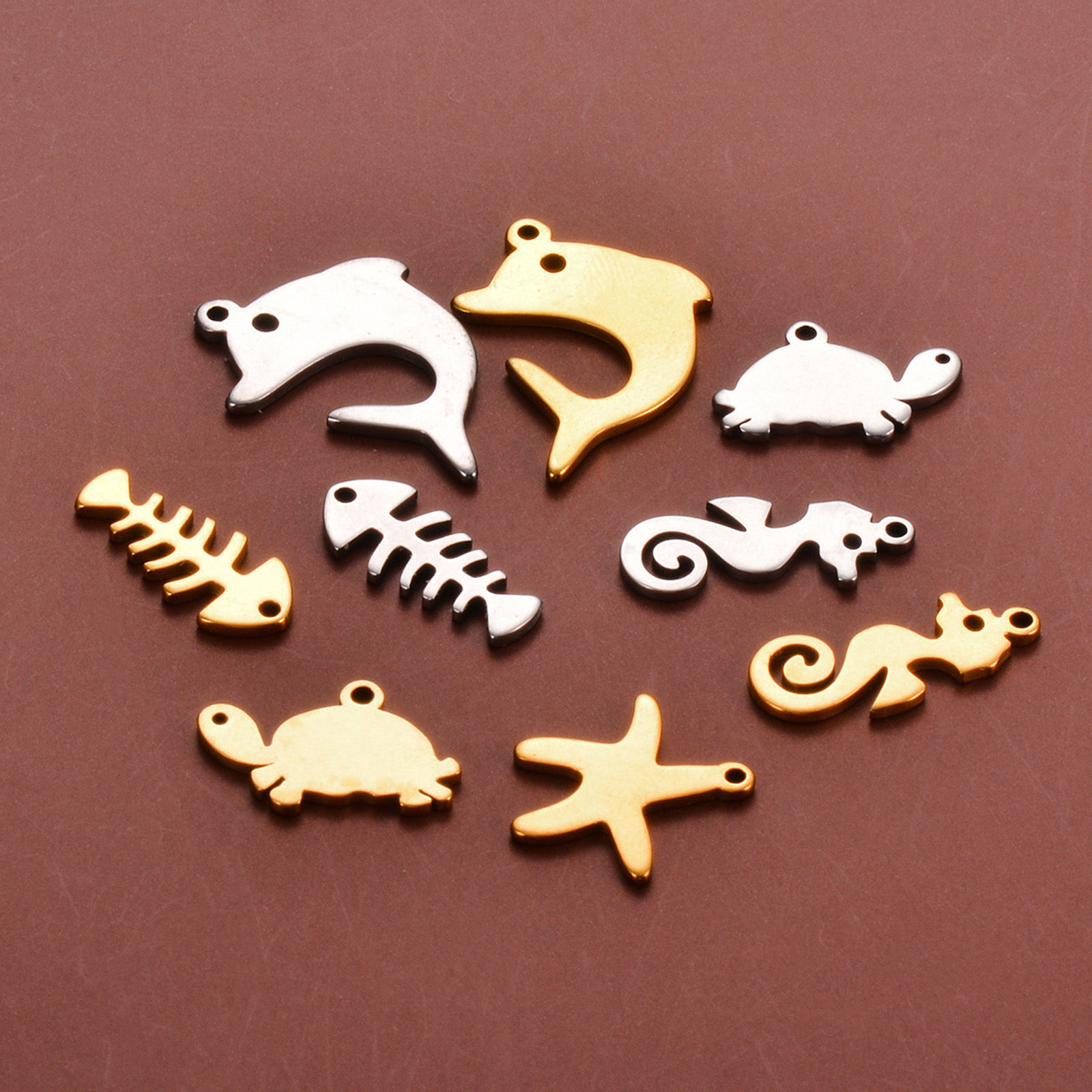 Bild von 5 Stück 304 Edelstahl Ozean Schmuck Charms Delfine Bunt Seesterne