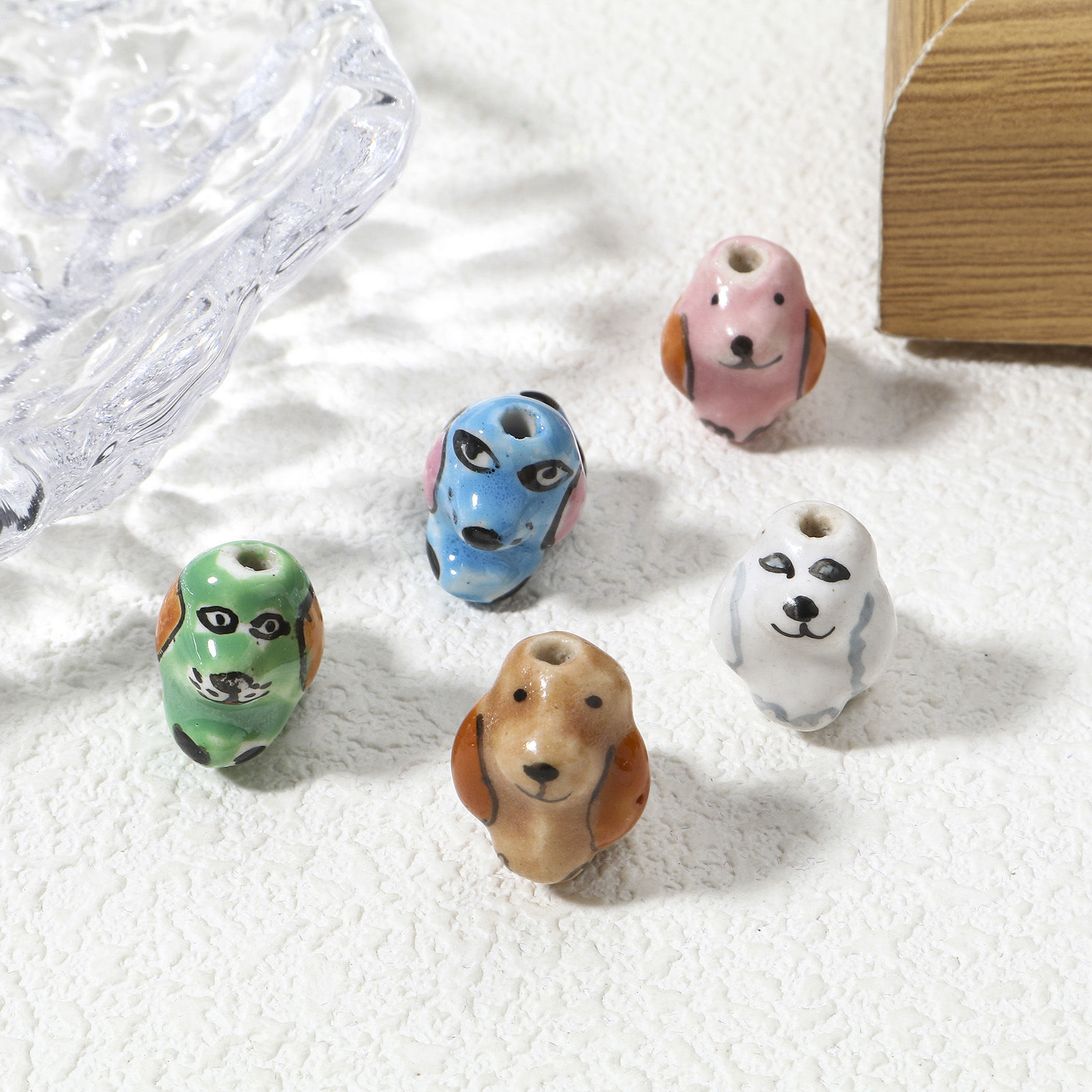 Изображение 5 ШТ Керамические Бисер для изготовления ювелирных украшений "Сделай сам Собака Разноцветный Трехмерный Примерно 18мм x 12мм, Размер Поры 1.8мм