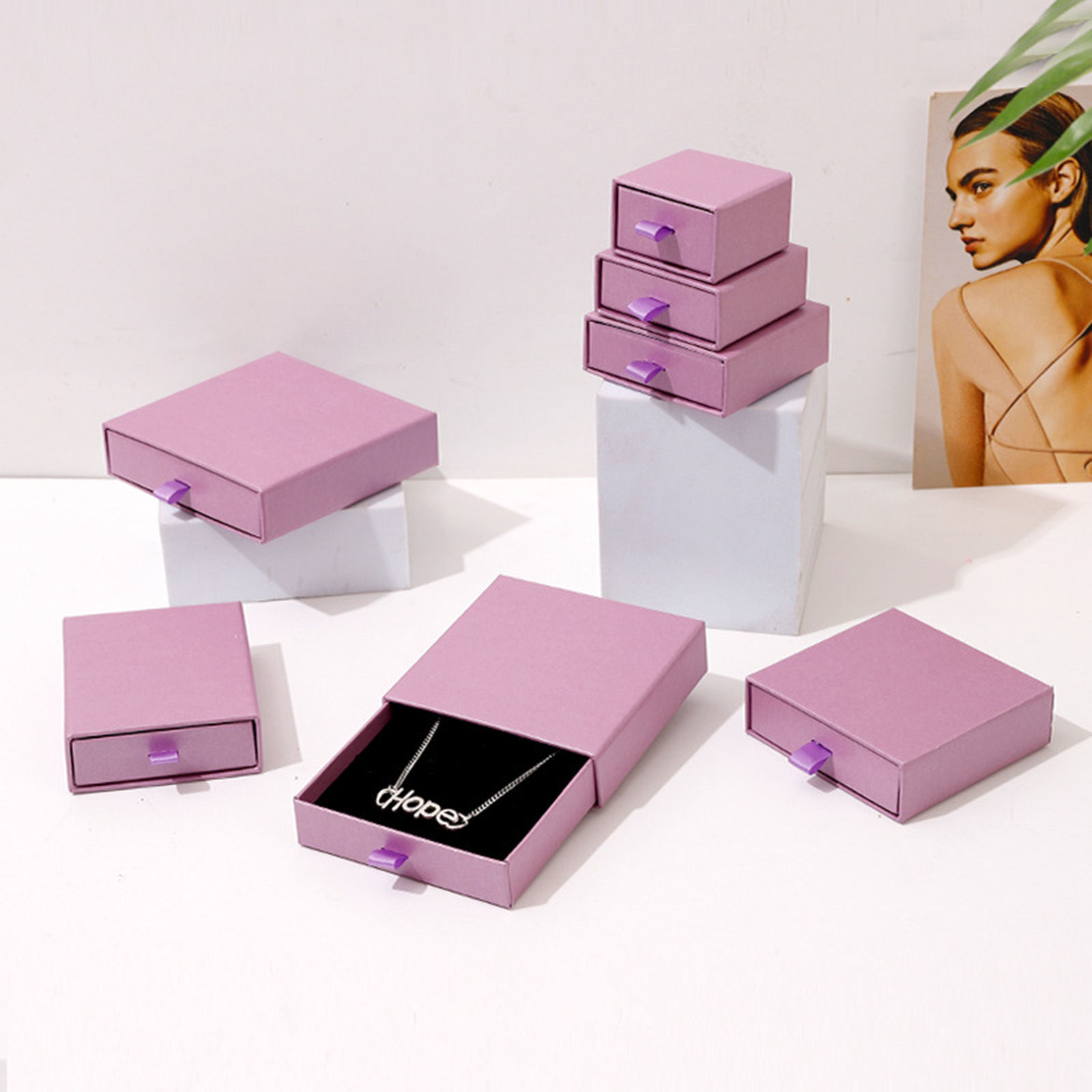 Picture of Paper Pull-Out Drawer Jewelry Gift Box Multicolor