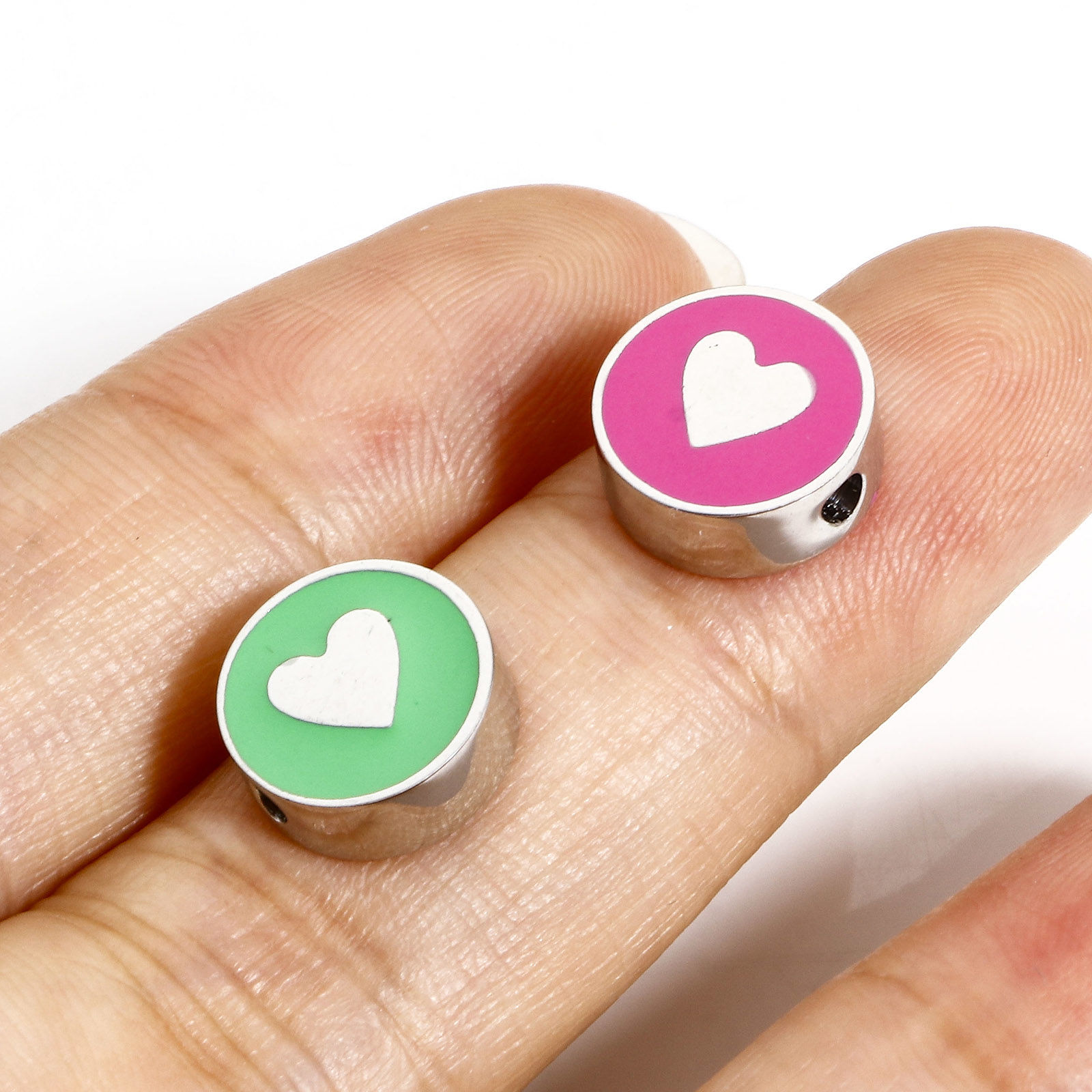 Bild von 1 Stück 304 Edelstahl Stilvoll Perlen für die DIY-Schmuckherstellung Rund Silberfarbe Bunt Herz Emaille