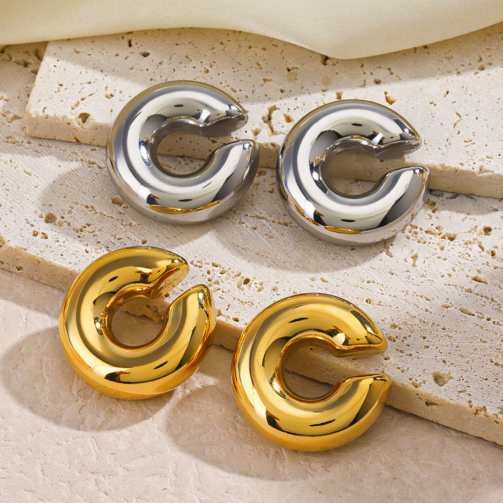 Picture of Eco-friendly Vacuum Plating Simple & Casual Hip-Hop 304 Stainless Steel C Shape Hollow Non Piercing Clip-on Earrings Unisex Party