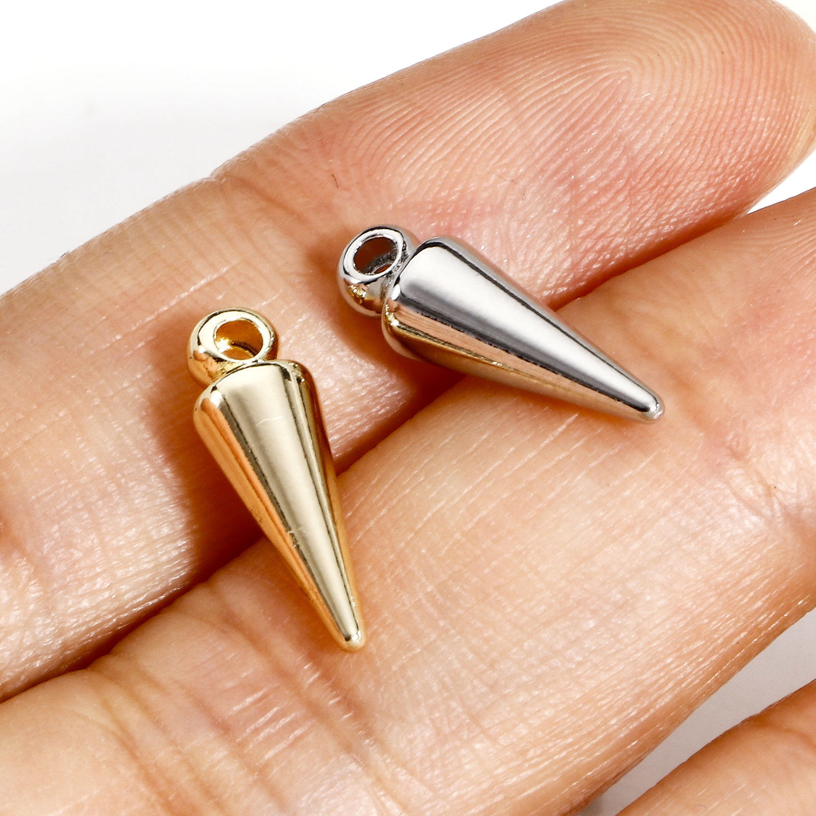Bild von 5 Stück Messing Charms Echtgold plattiert Kegel 3D 15mm x 5mm