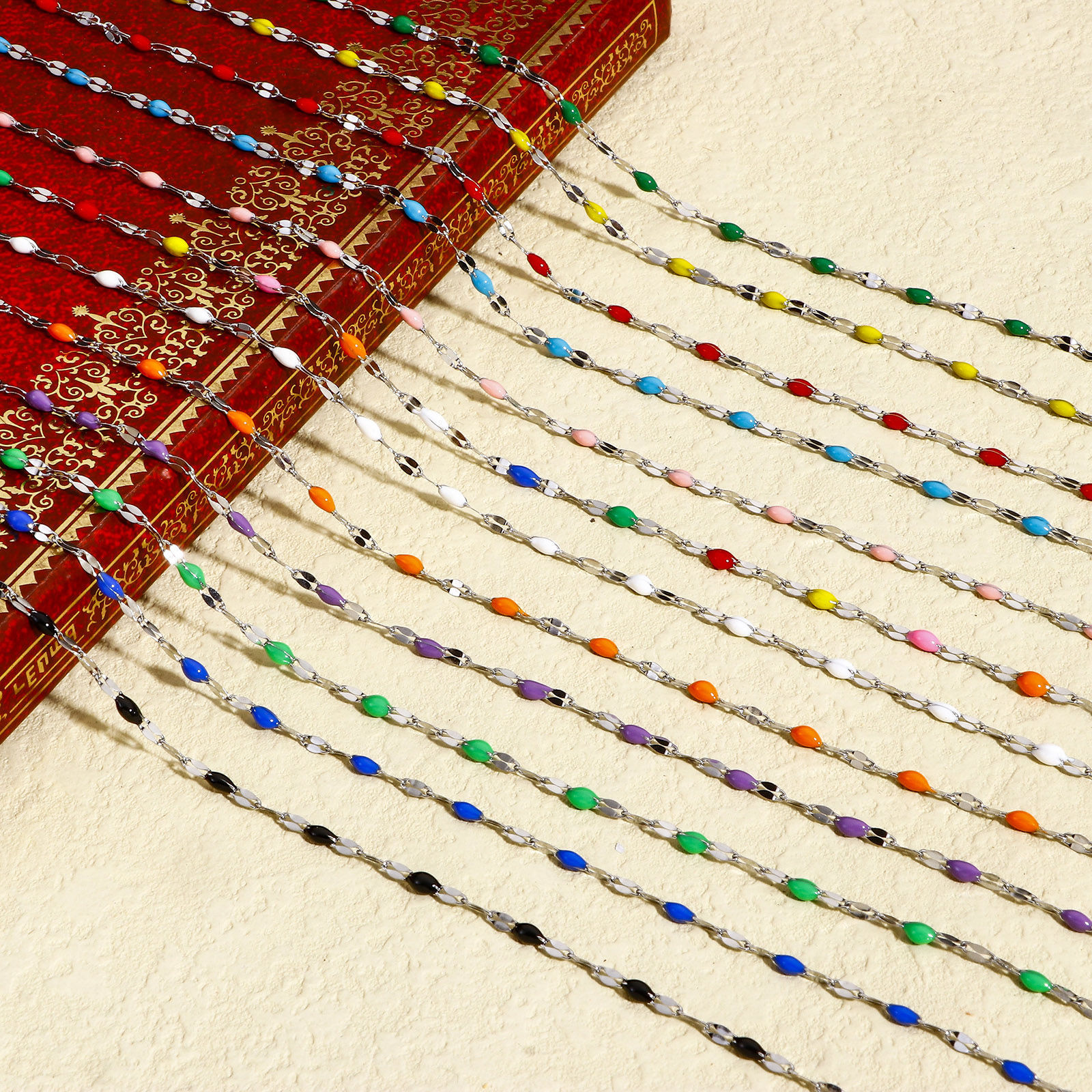 Bild von 1 Meter 304 Edelstahl Lippen geformte Kette Für handgefertigte Schmuckherstellung Silberfarbe Emaille 2mm