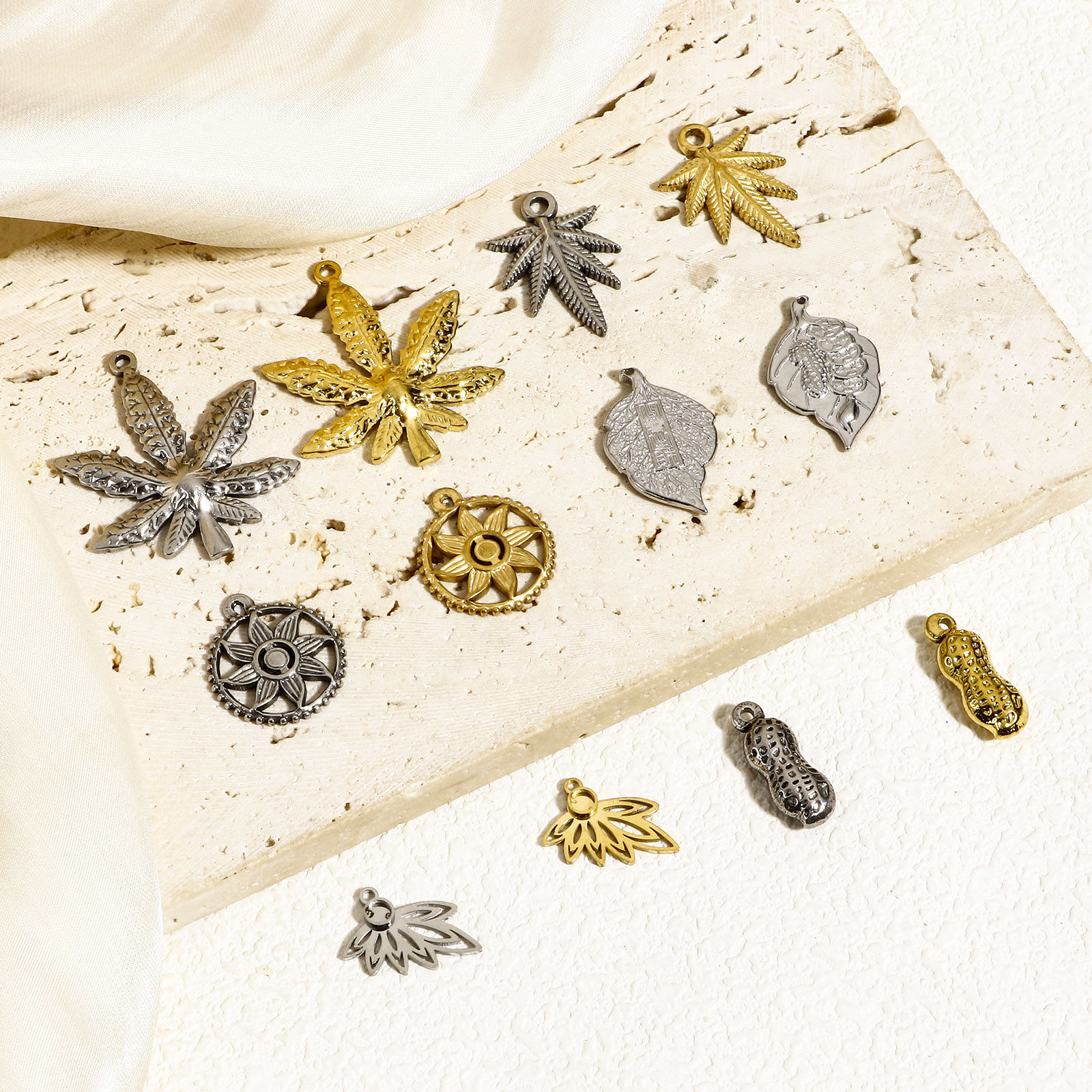 1 個 304ステンレス鋼 チャーム の画像