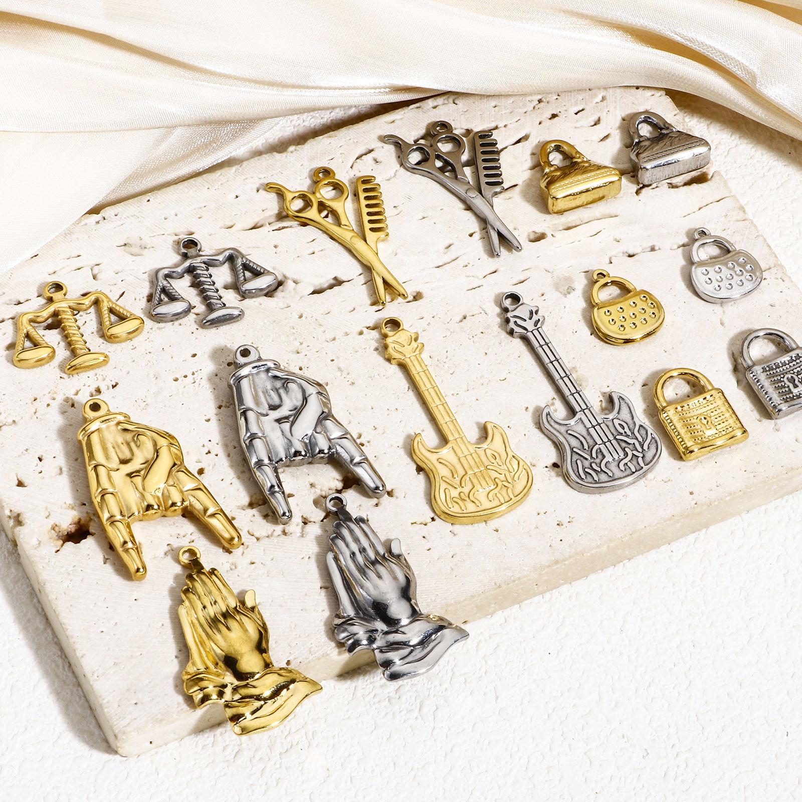 1 個 304ステンレス鋼 チャーム の画像