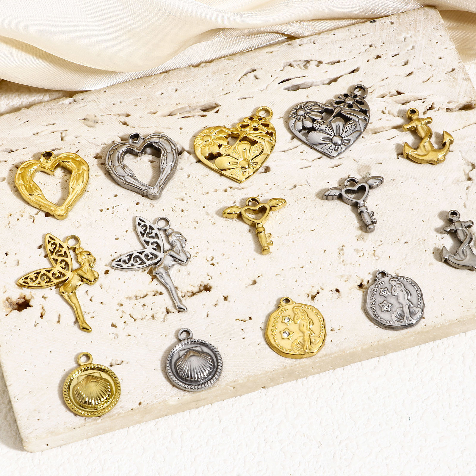 1 個 304ステンレス鋼 チャーム の画像