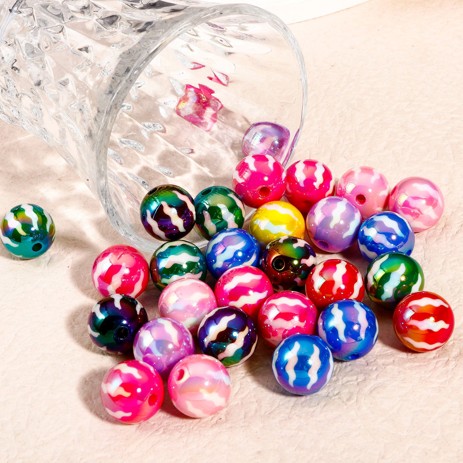 Picture of Acrylic Beads For DIY Jewelry Making At Random Mixed Color Pumpkin Beauty Lady AB Color