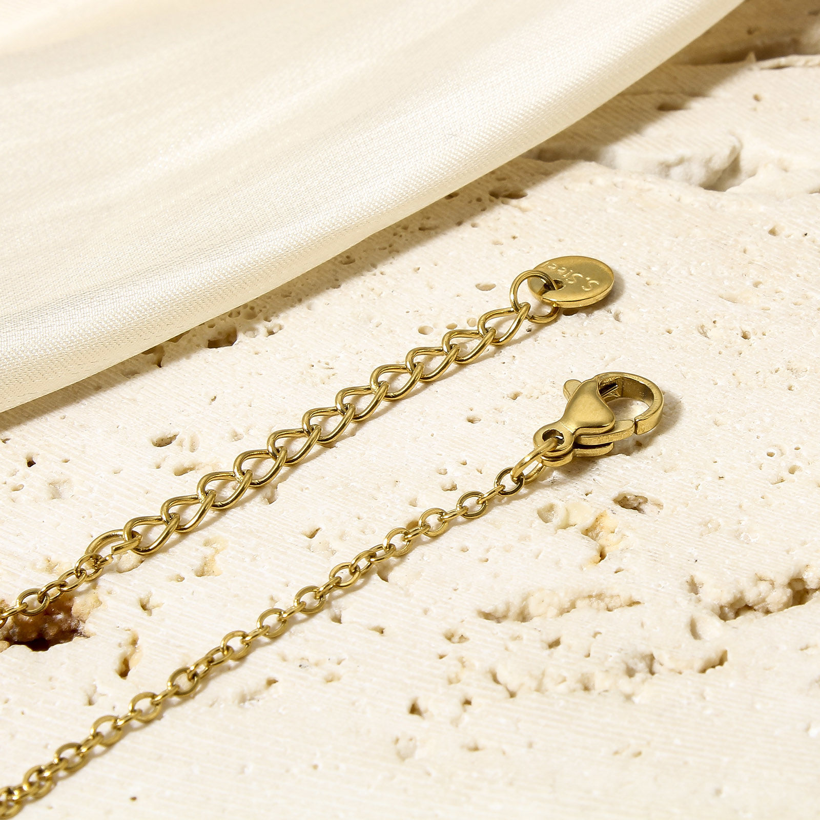Picture of Eco-friendly Vacuum Plating 304 Stainless Steel Link Cable Chain Bracelets 18K Gold Plated With Pendant 17cm(6 6/8") long
