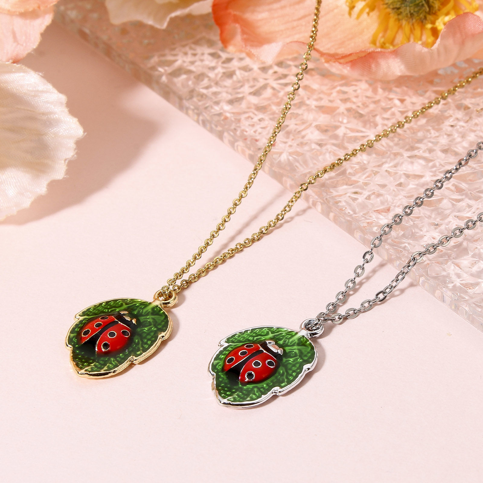 Picture of Zinc Based Alloy Insect Charms Multicolor Leaf Ladybird Enamel 22mm x 14mm