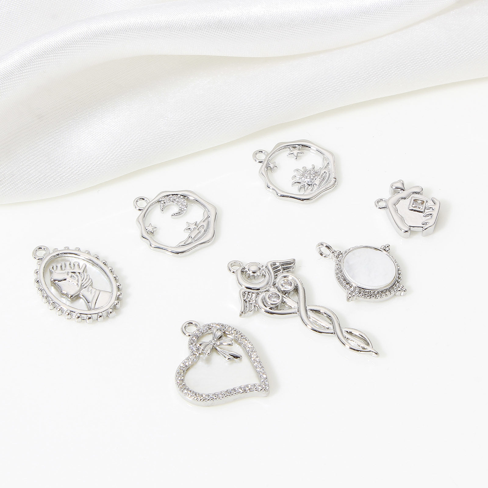 Immagine di 1 Pz Ottone Charms Vero Platino Placcato