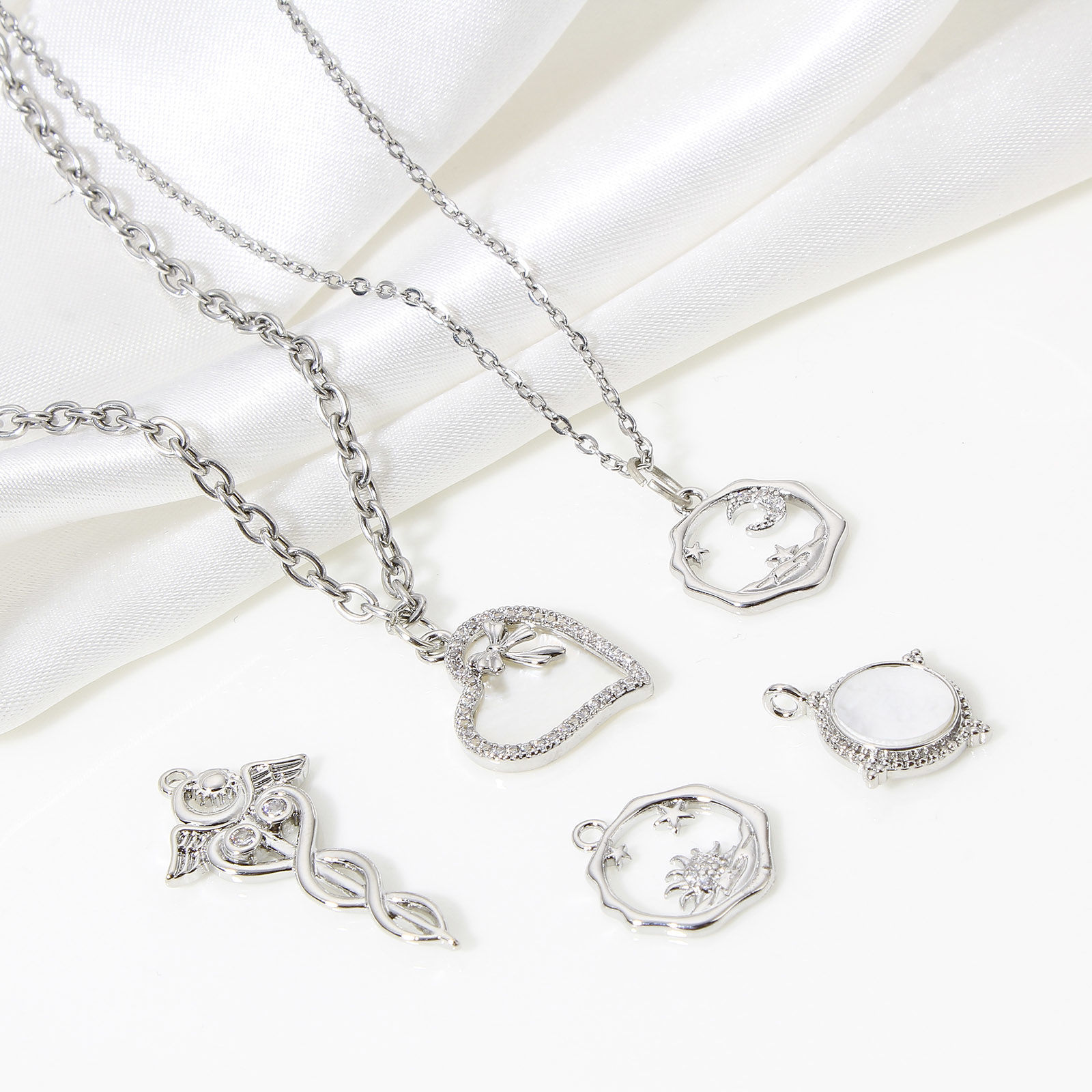 Immagine di 1 Pz Ottone Charms Vero Platino Placcato