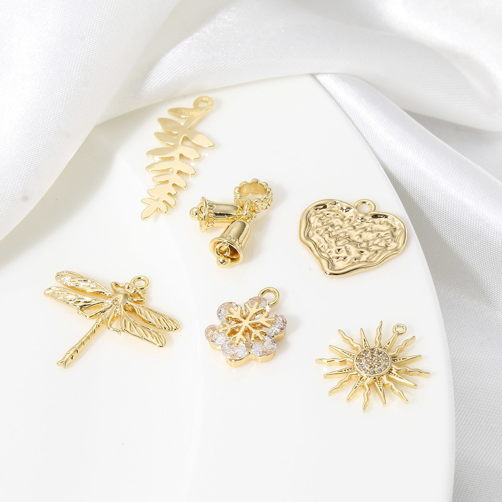 Picture of Brass Charms 18K Real Gold Plated