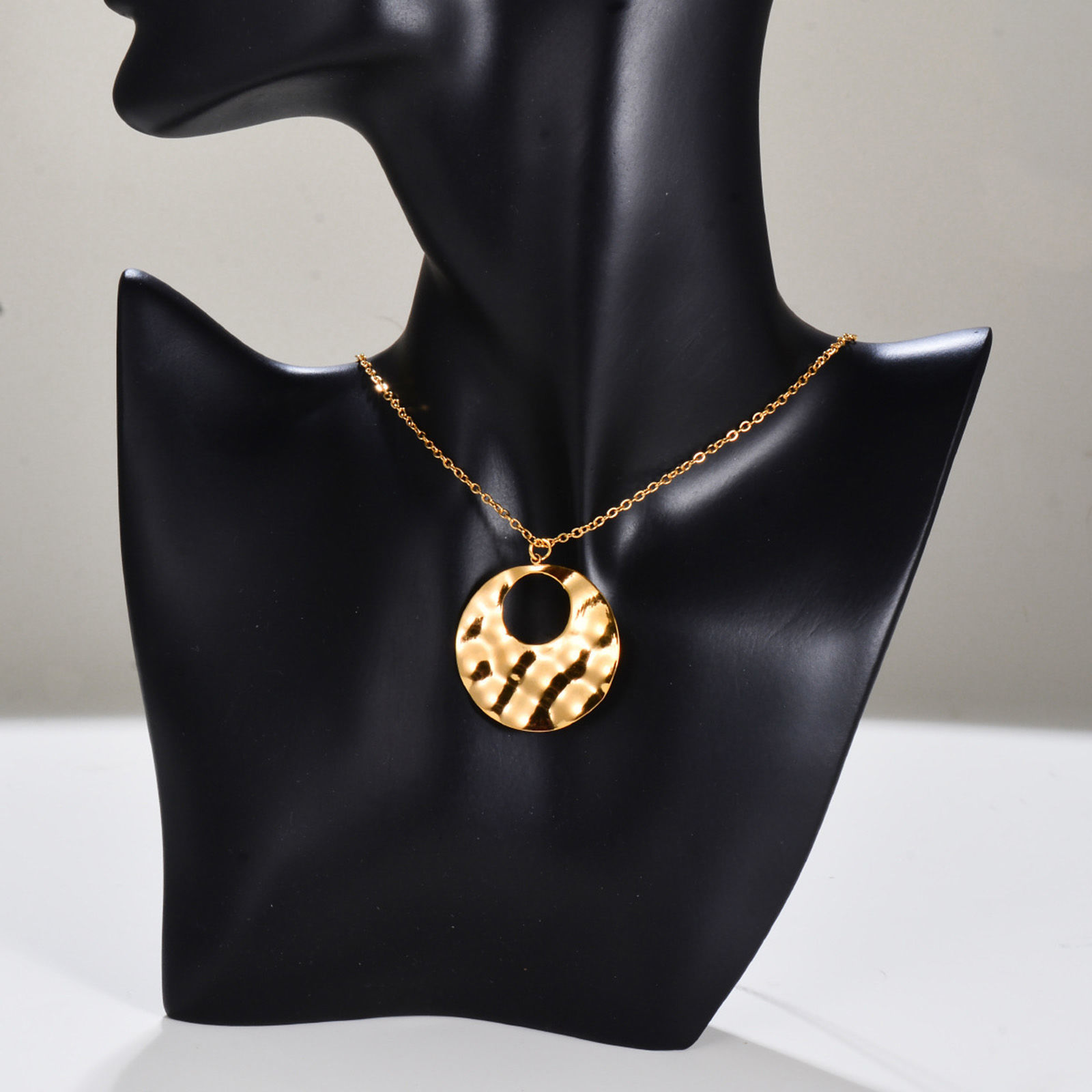 Picture of 304 Stainless Steel Hammered Pendants Gold Plated Round Hollow