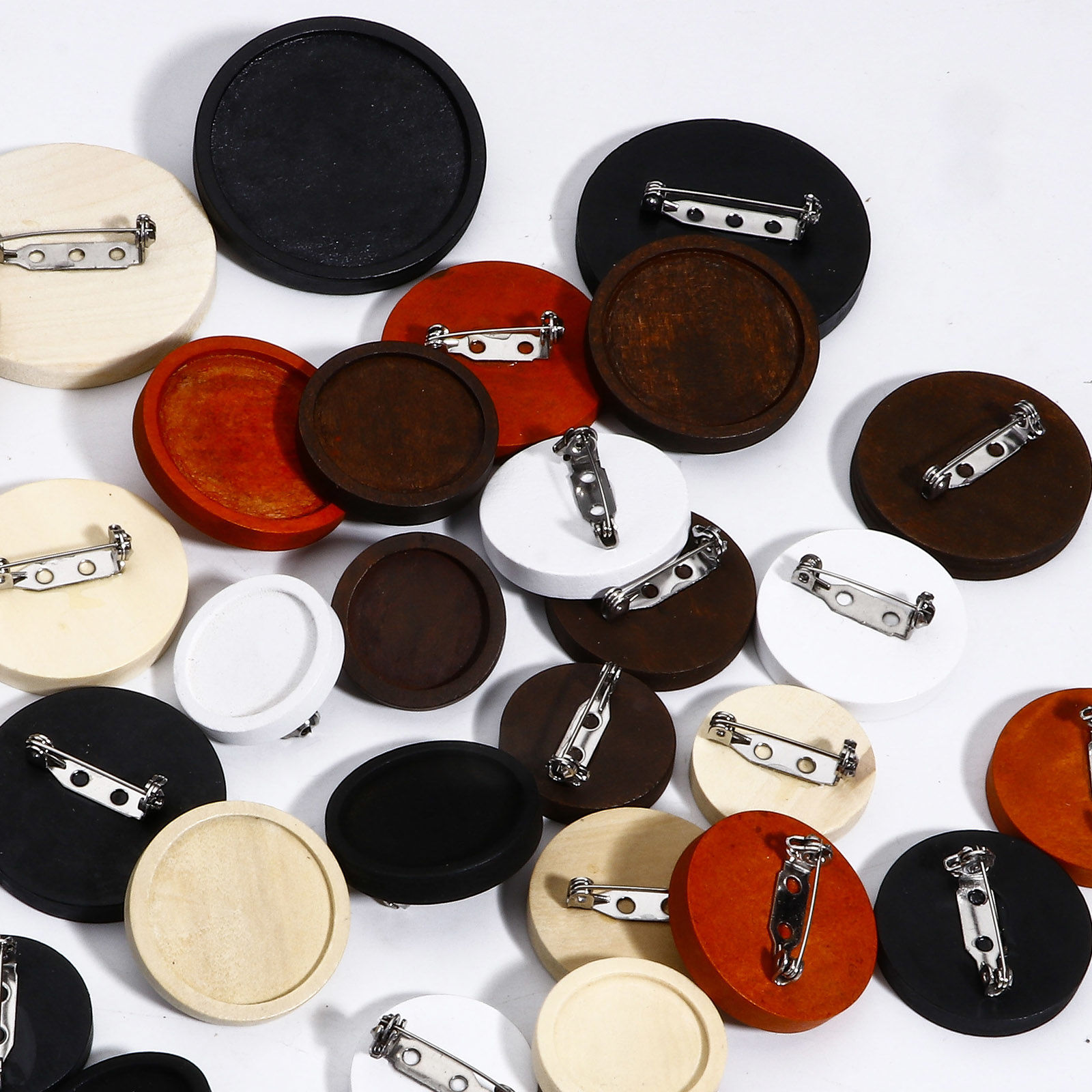Picture of 304 Stainless Steel & Natural Wood Pin Brooches Round Silver Tone Cabochon Settings