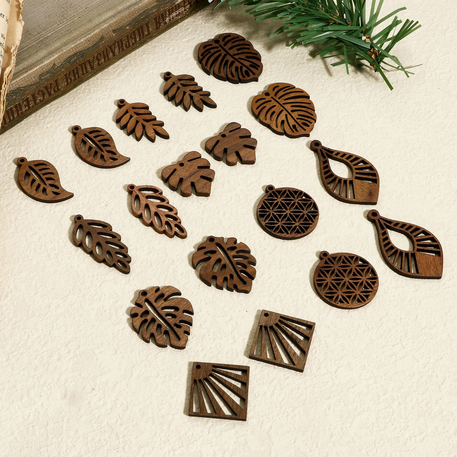 Imagen de 5 Unidades Nuez Colgantes Marrón Hueco