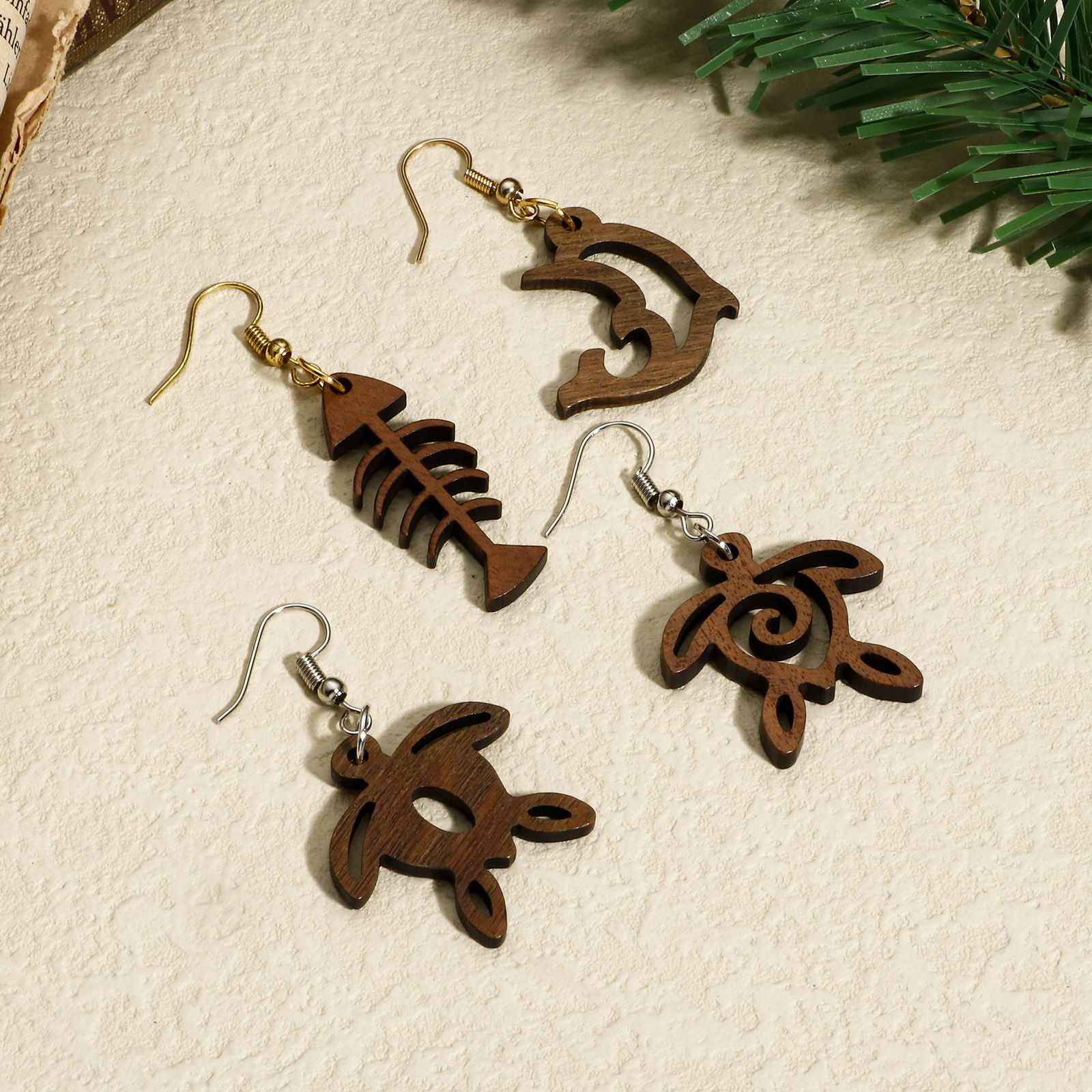 Picture of Walnut Ocean Jewelry Pendants Brown