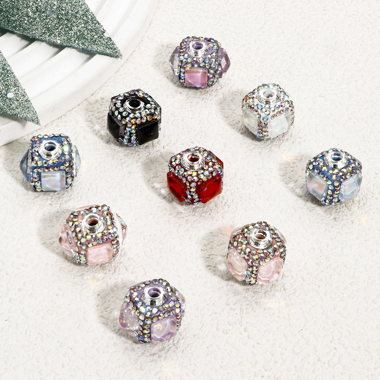 Imagen de 1 Unidad Arcilla Cuentas para la Fabricación de Joyas con Dijes de Bricolaje Cubo Multicolor Con Brillantito 22mm x 18mm, Agujero: Aprox 3.4mm