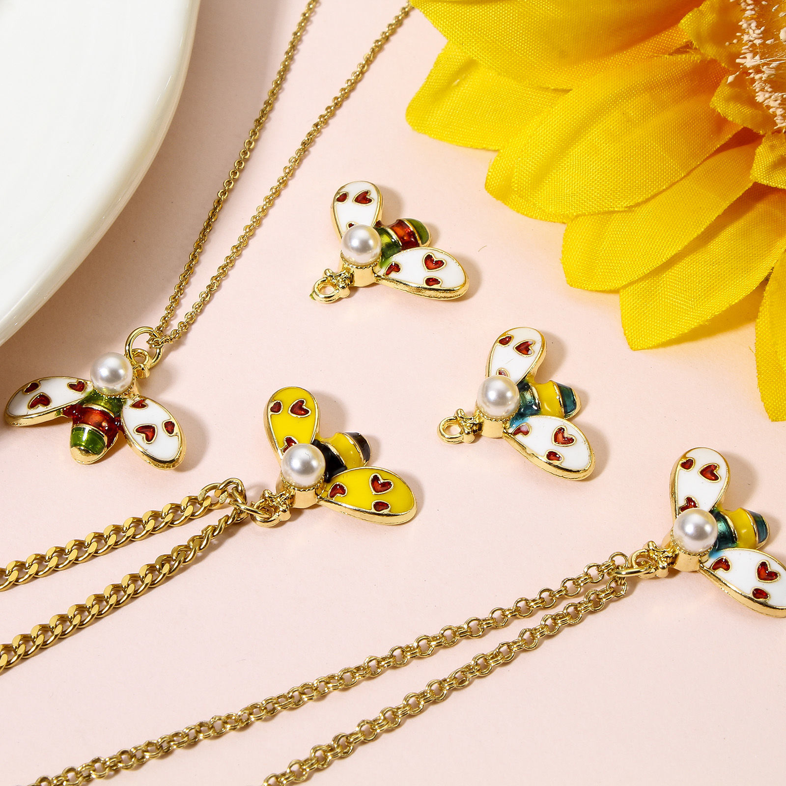 Picture of Zinc Based Alloy Insect Charms Gold Plated Multicolor Bee Animal Heart Enamel 23mm x 17mm