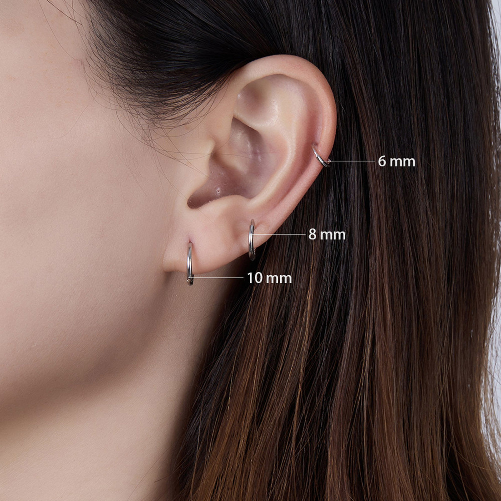 Picture of Sterling Silver Hoop Earrings Round