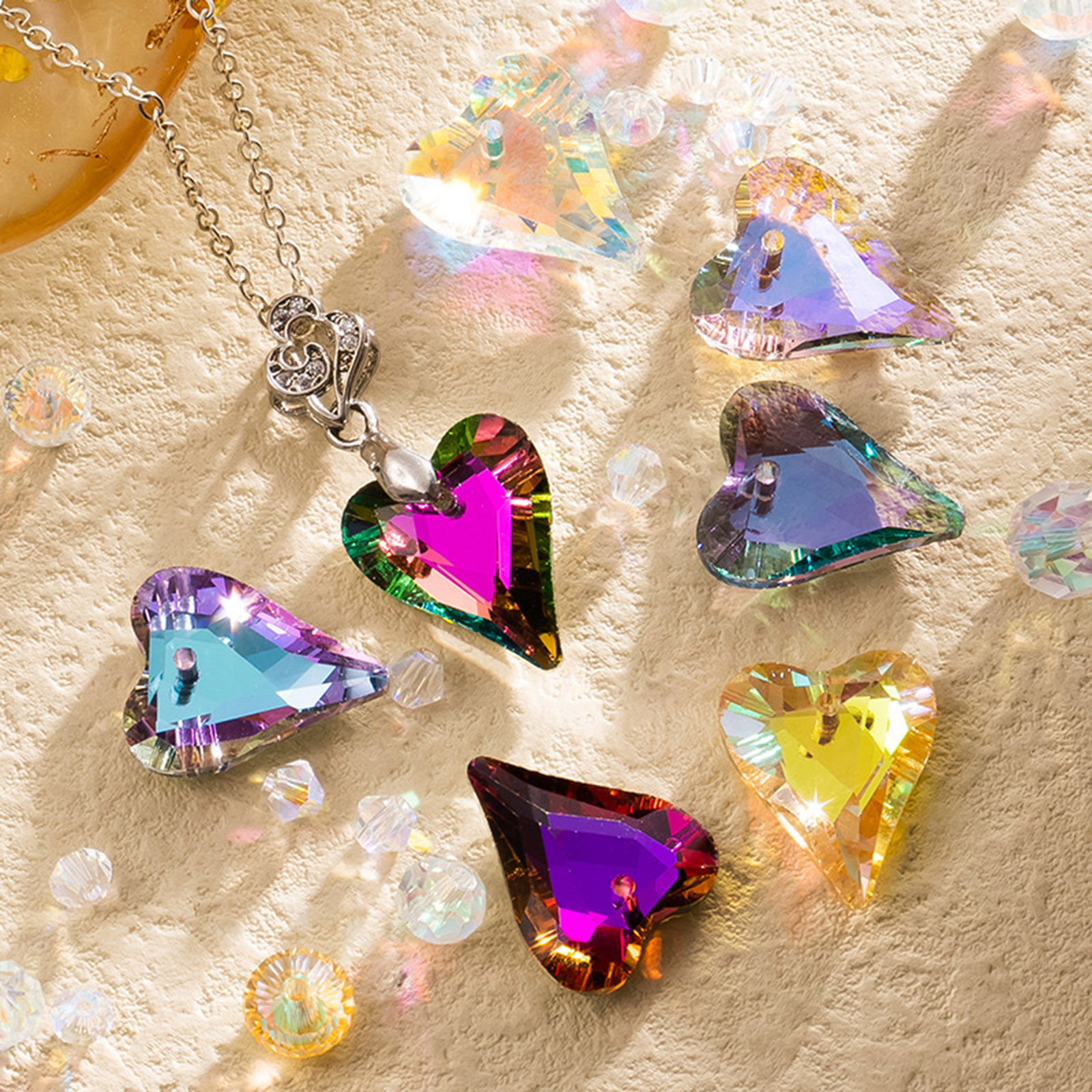 Bild von 1 Packung Glas AB Regenbogenfarbe Nordlicht Charms Herz Bunt Facettiert 17mm x 14mm