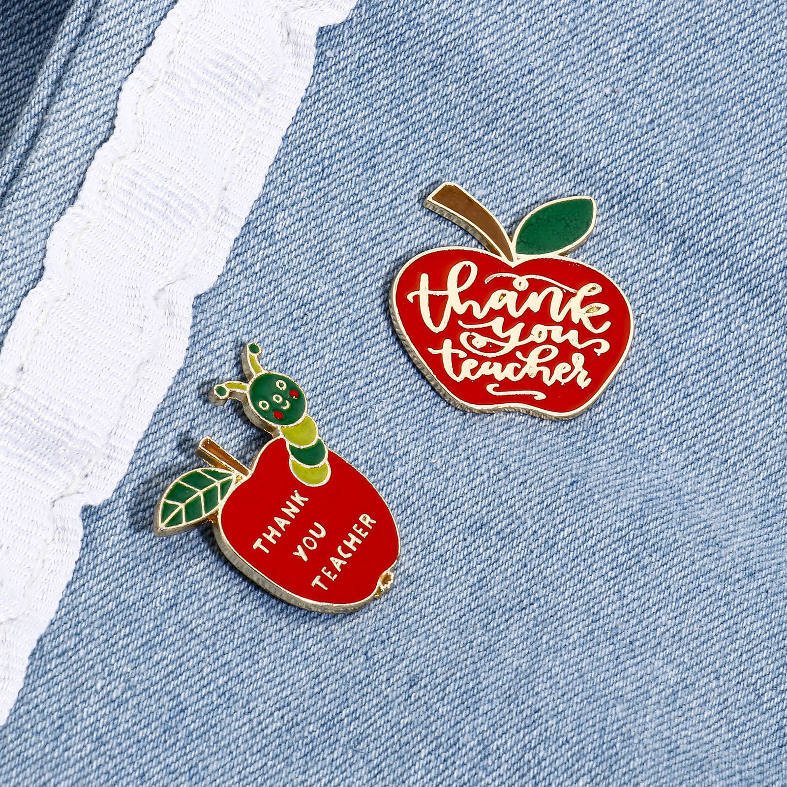 Image de 5 Pcs Broche Epingle en Alliage de Zinc Bijoux d'Ecole Pomme Doré Rouge Émail